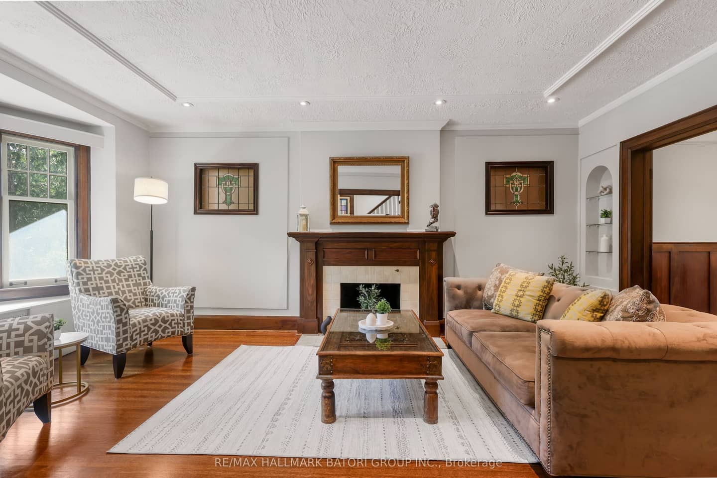 430 Roselawn Avenue, Toronto, ON M5N 1J8