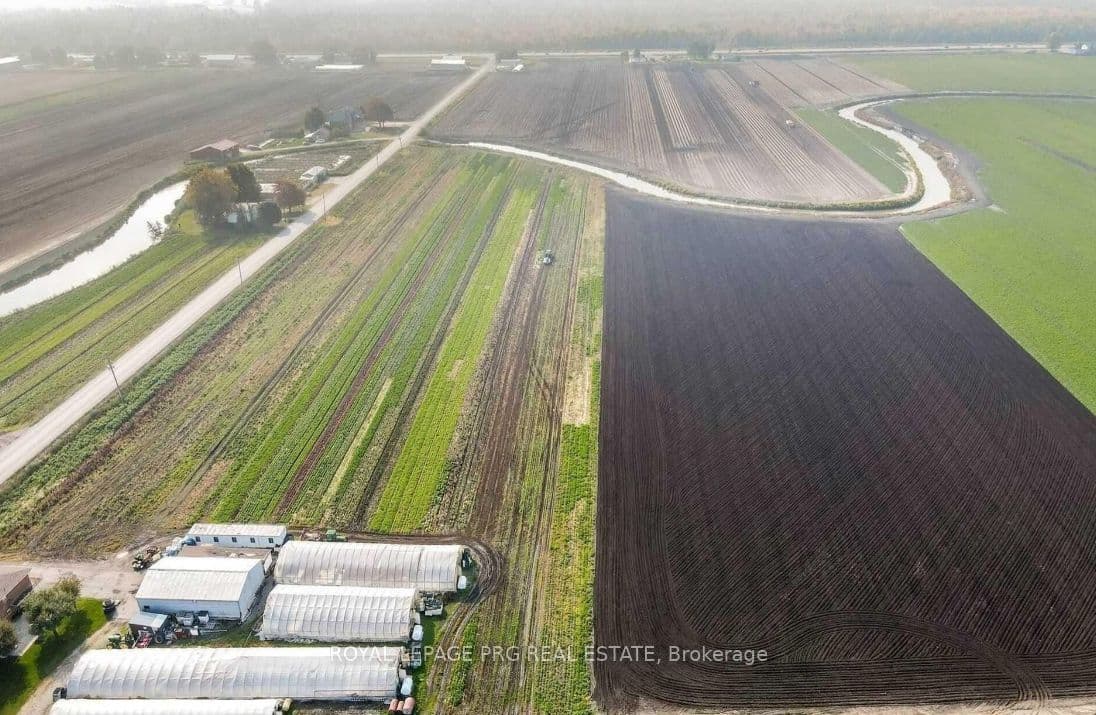1160 River Rd Road, Bradford West Gwillimbury, ON L3Z 4A3