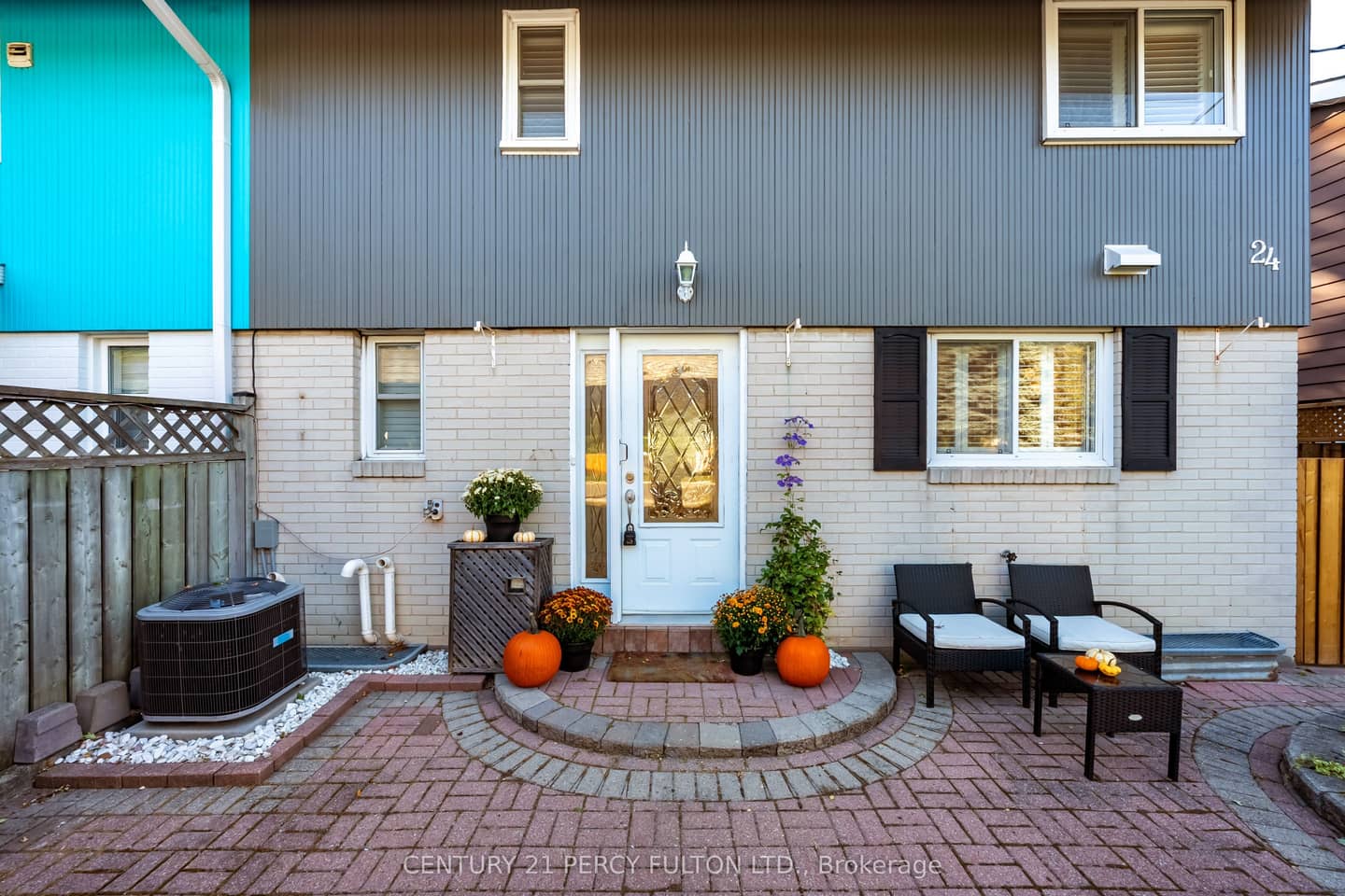 24 Dogwood Crescent, Toronto, ON M1P 3N6