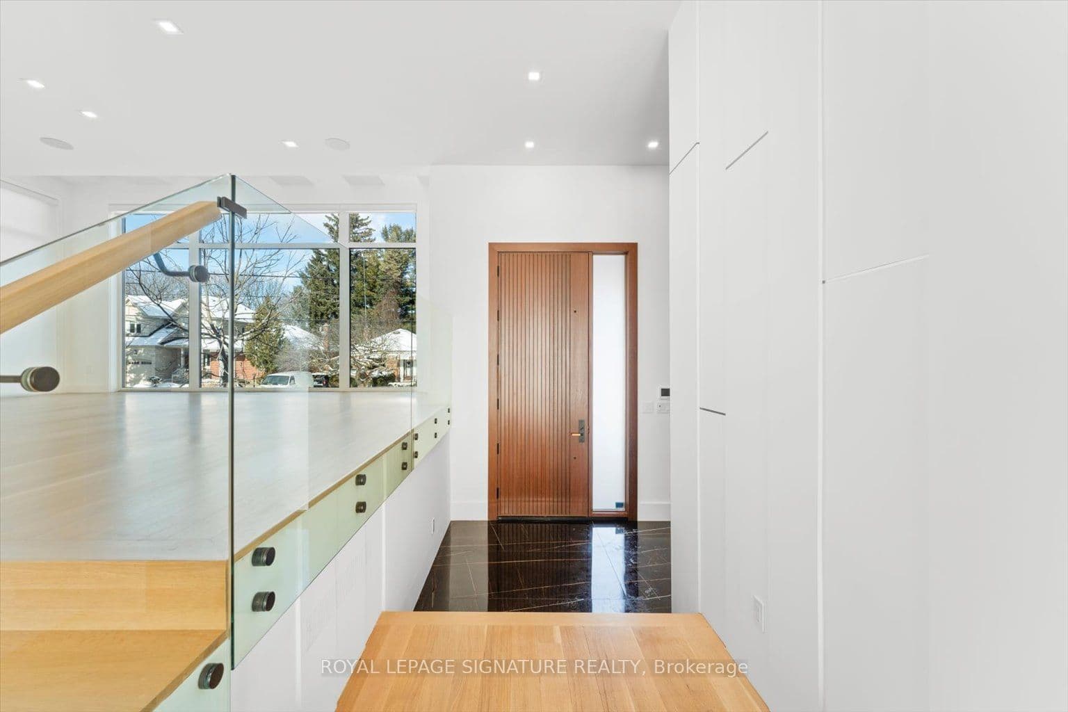 89 Stuart Avenue, Toronto, ON M2N 1B5