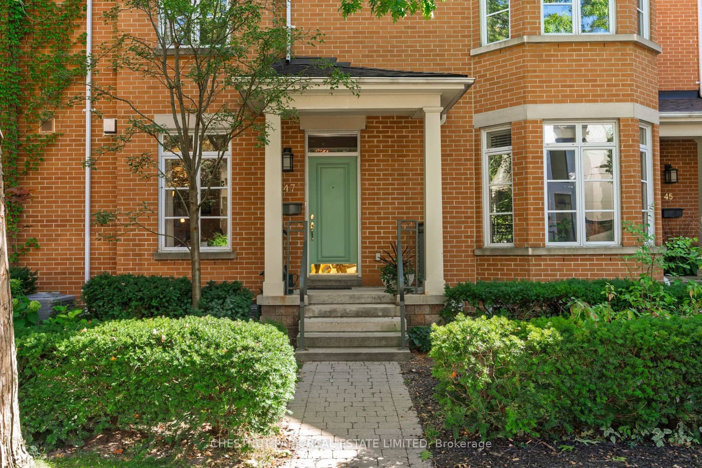 47 Shaftesbury Avenue, Toronto, ON M4T 3B3