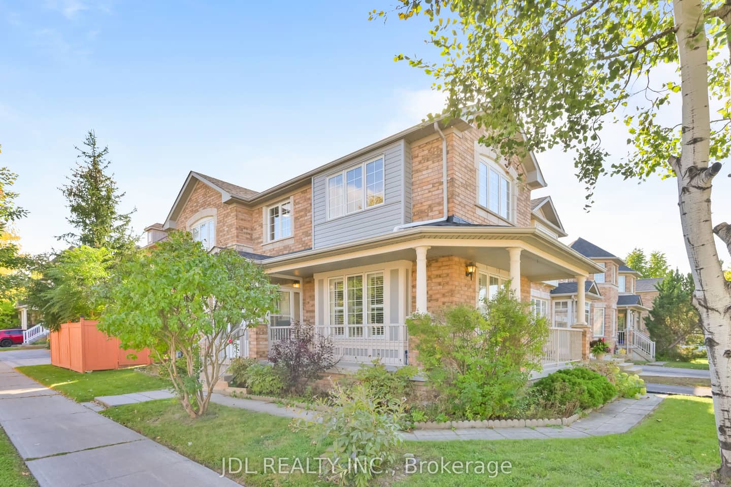21 Iron Horse Avenue, Richmond Hill, ON L4B 4H2