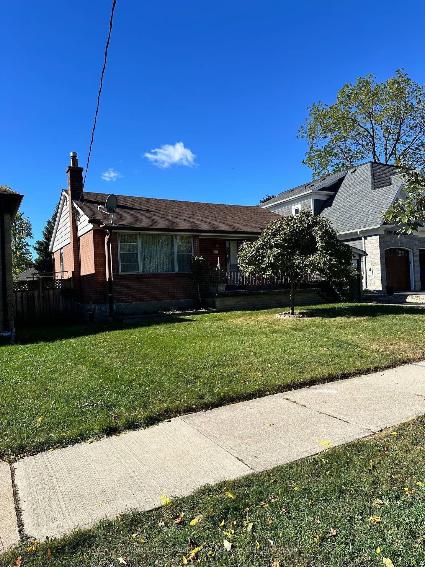 294 Felan Avenue, Oakville, ON L6K 2X6