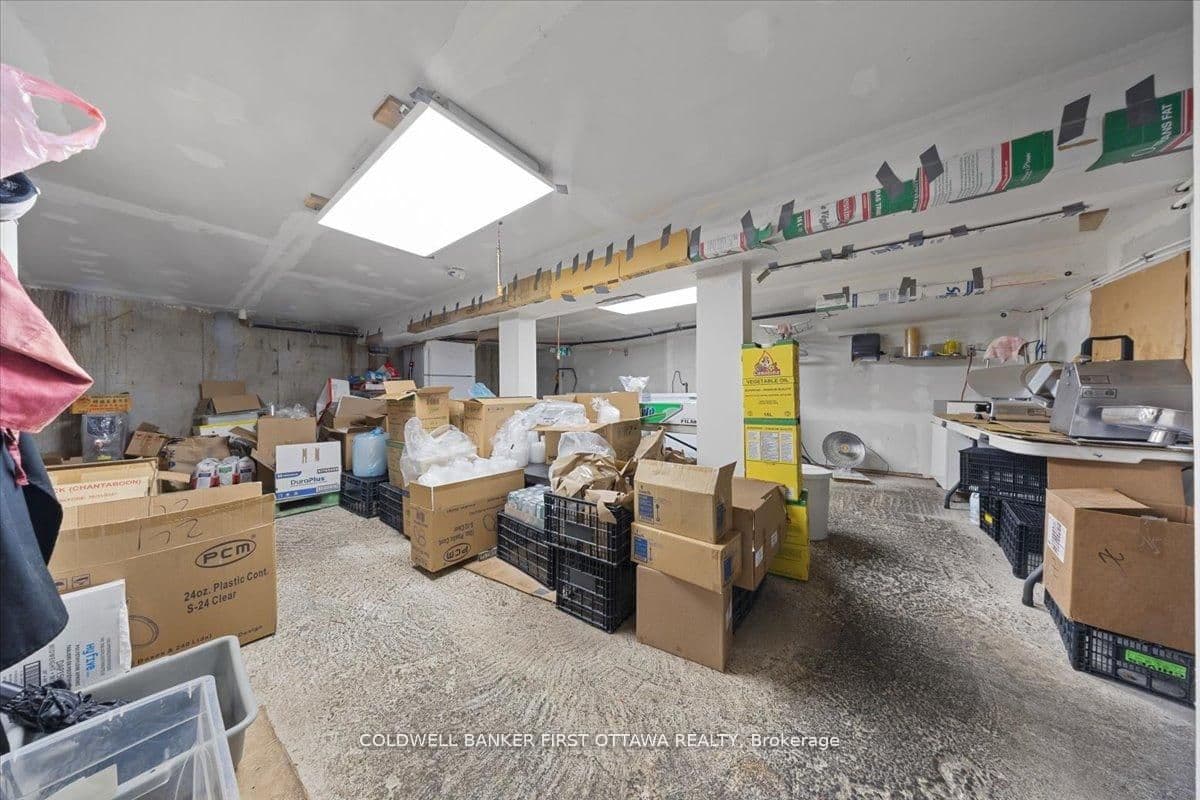 827 SOMERSET Street W, West Centre Town, ON K1R 6R4