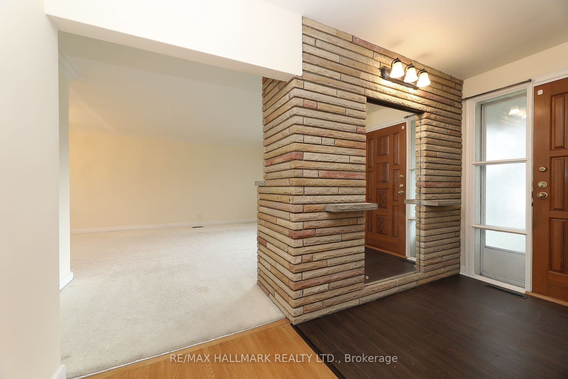 41 Commons Drive, Toronto, ON M1T 1E3