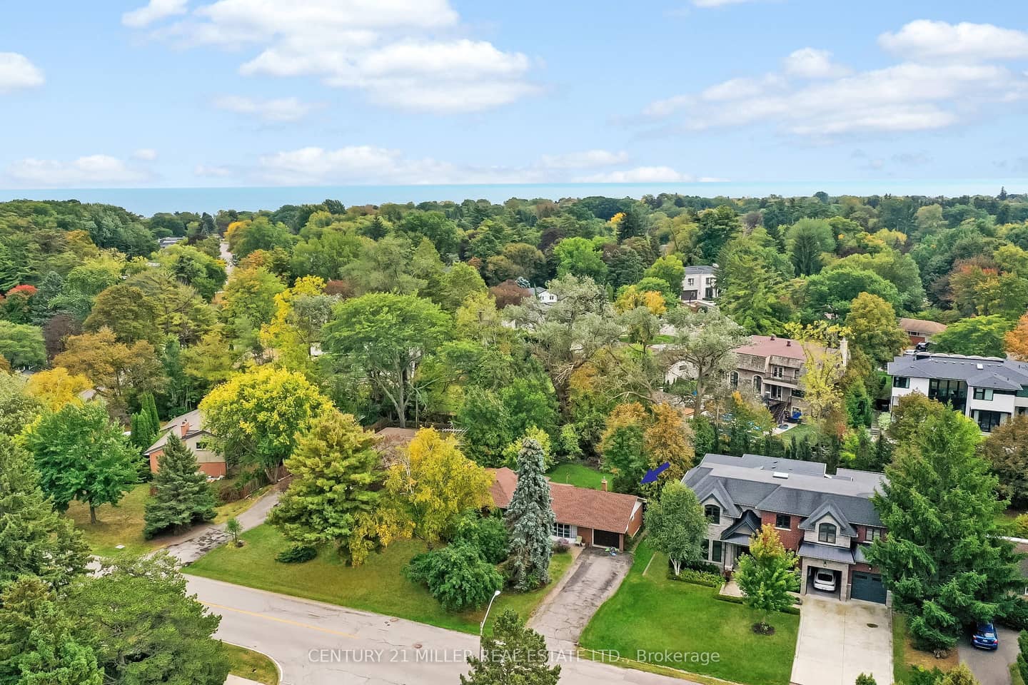 1342 Sedgewick Crescent, Oakville, ON L6L 1X8