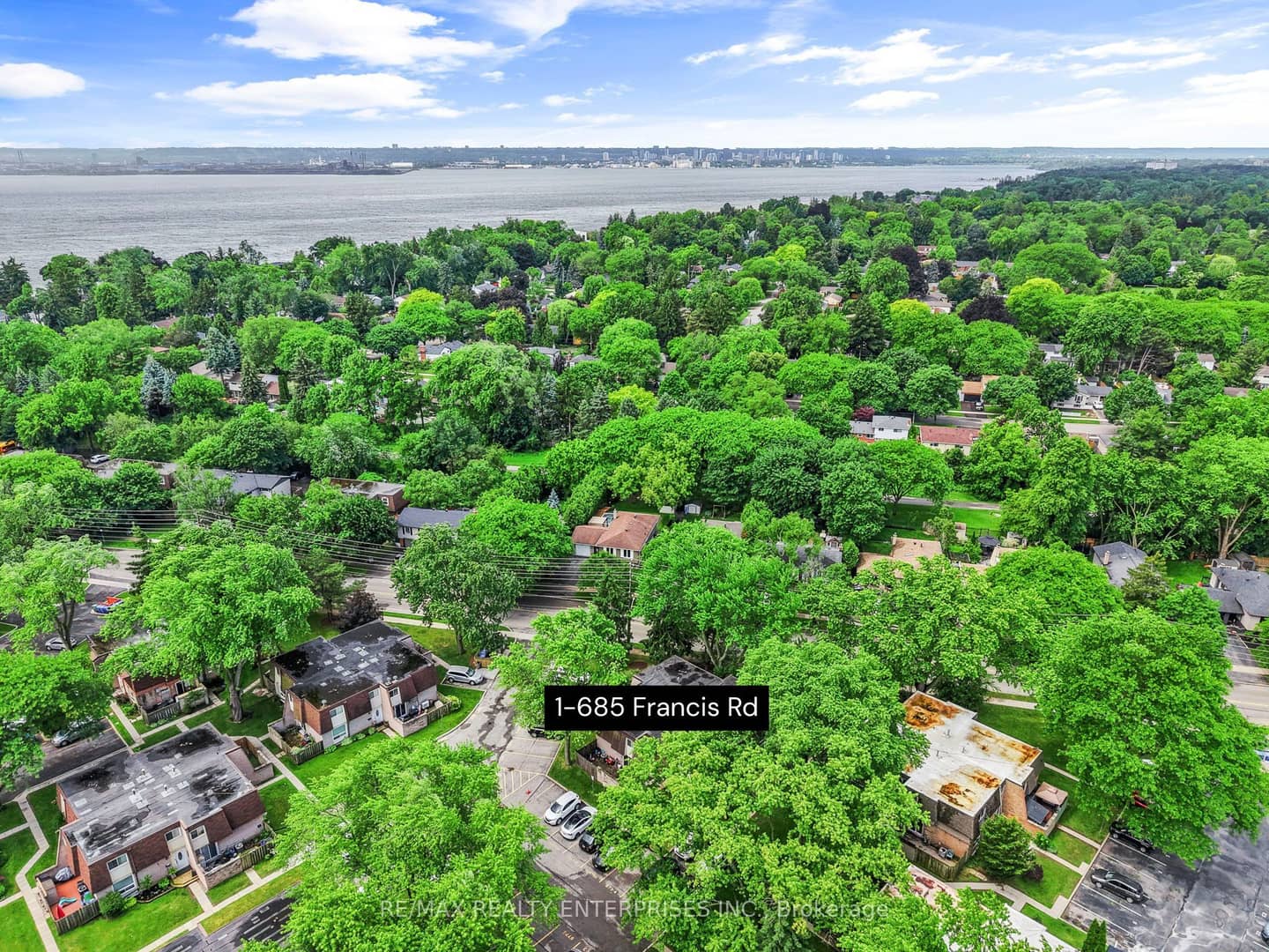 685 Francis Road 1, Burlington, ON L7T 3X6