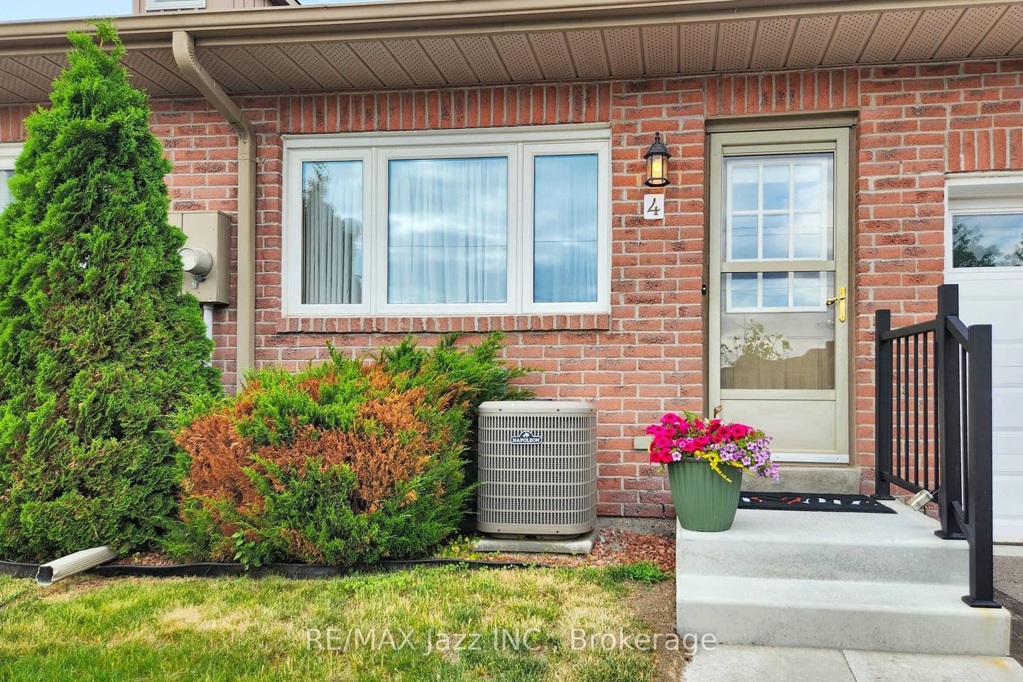 234 Water Street 4, Scugog, ON L9L 1C4