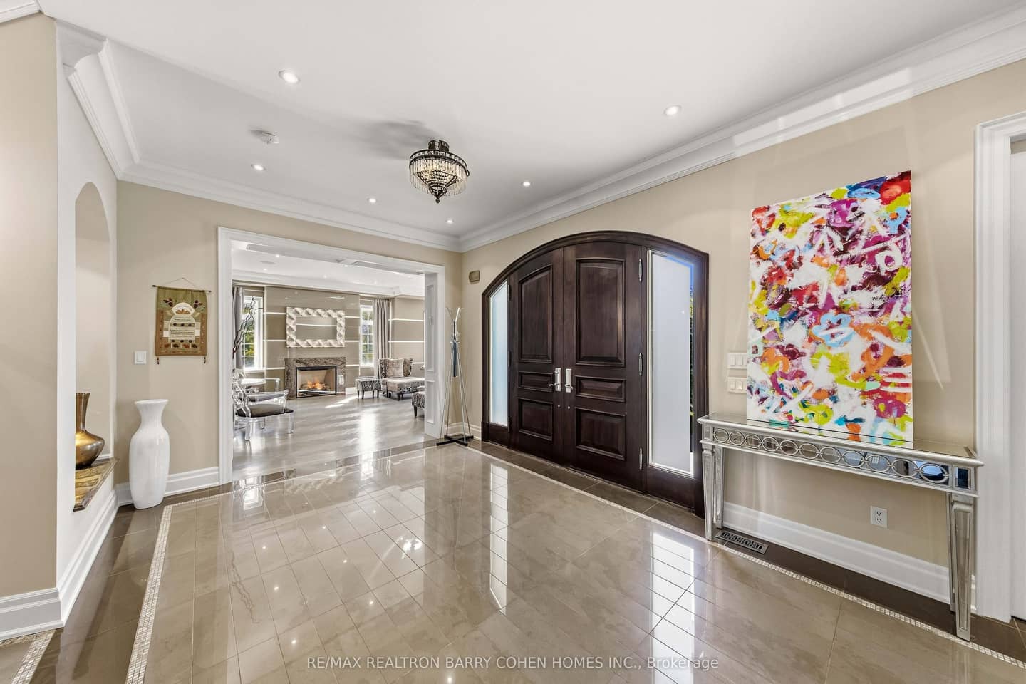 65 Parr Place, Vaughan, ON L4J 8L1