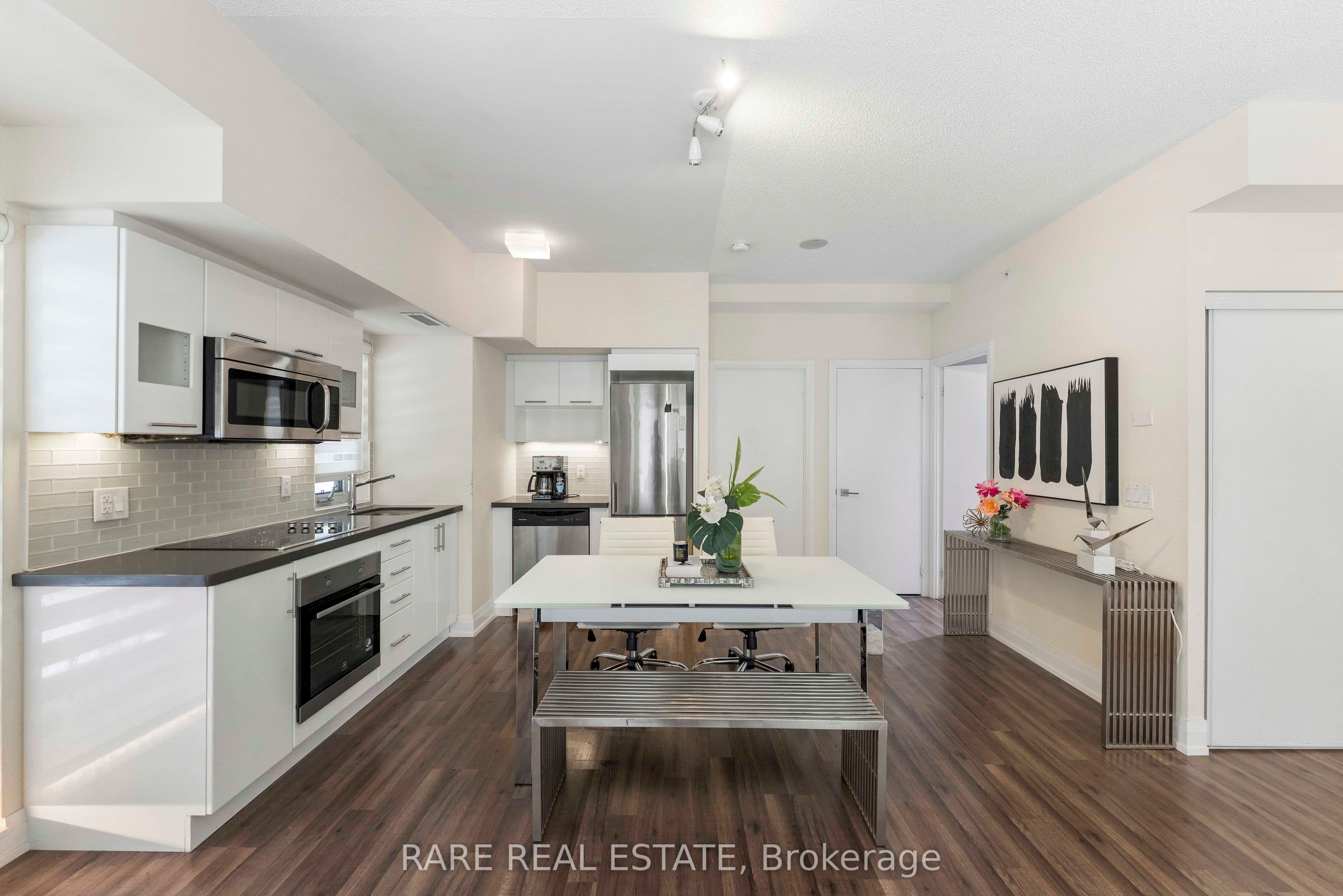 555 Wilson Avenue E113, Toronto, ON M3H 0C5