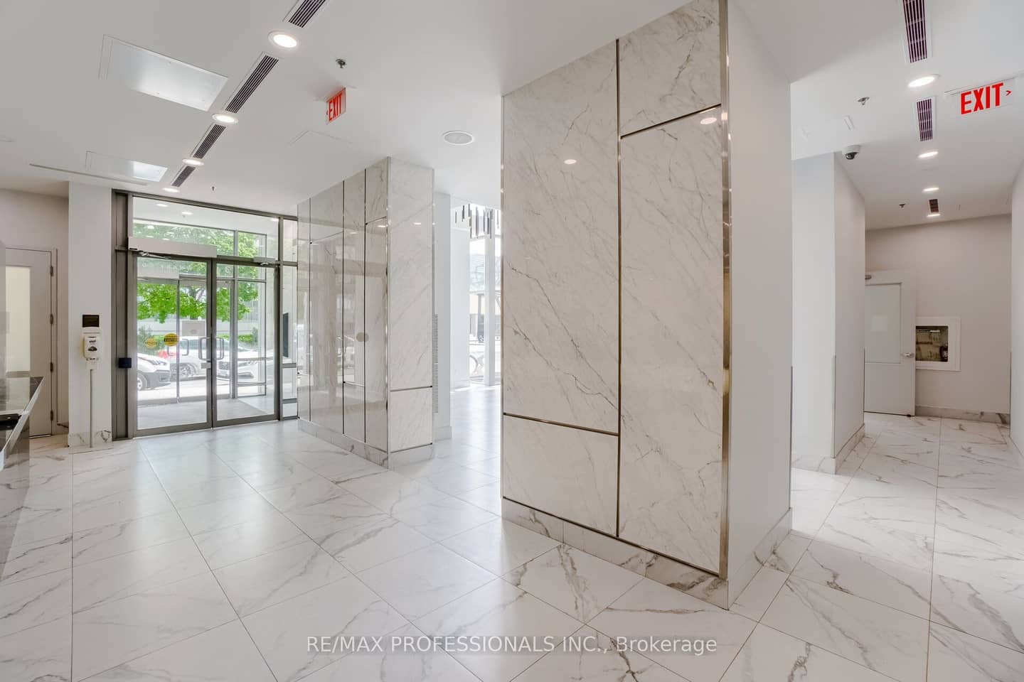 3 Navy Wharf Court 2603, Toronto, ON M5V 3V1