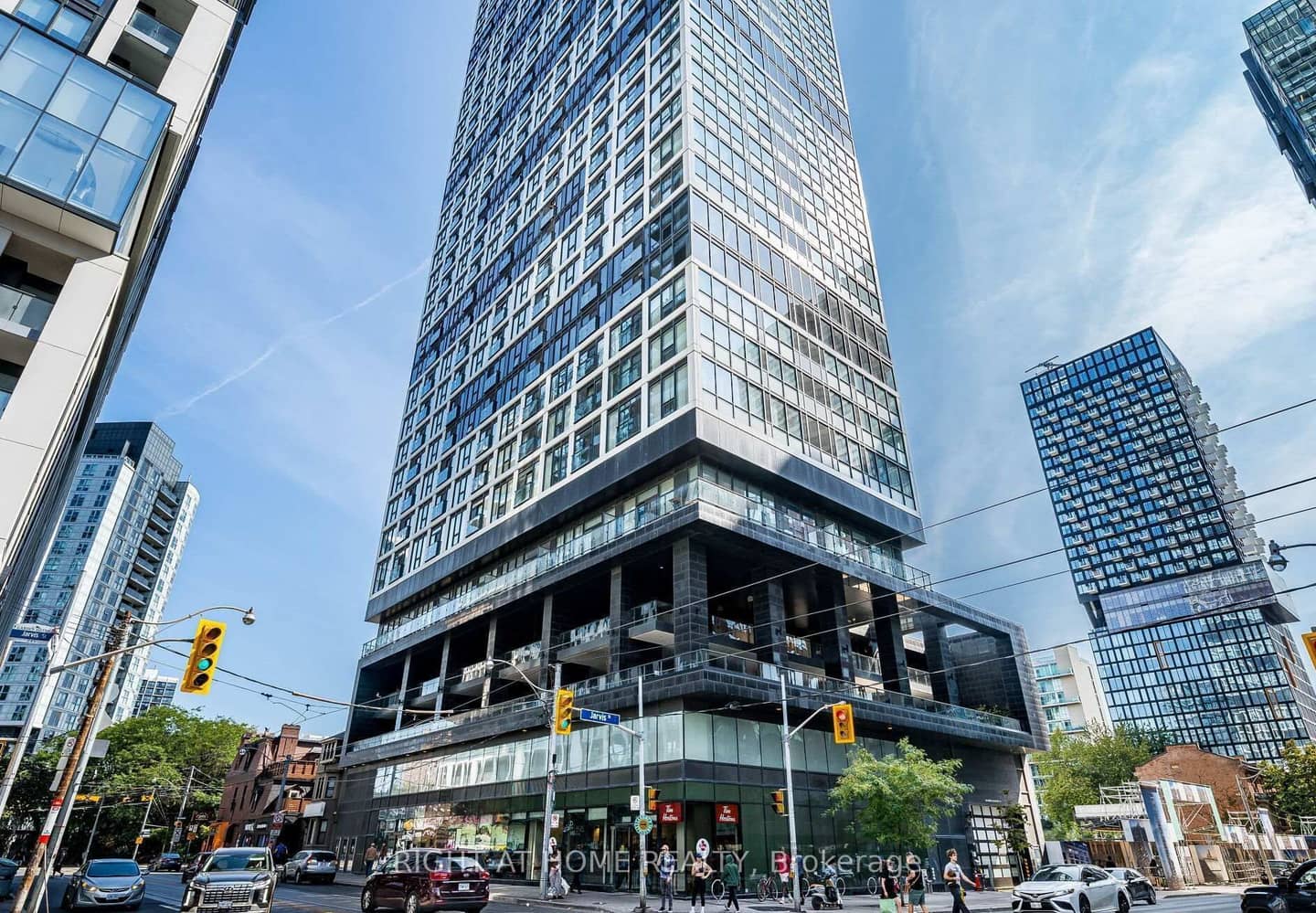 181 Dundas Street E 3708, Toronto, ON M5A 0N5