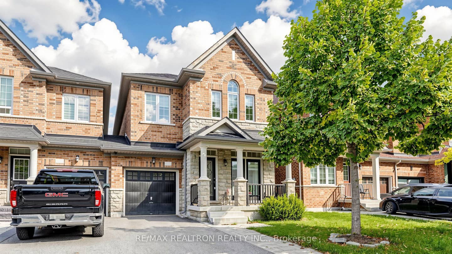 27 Pelham Drive, Vaughan, ON L4H 3Z8