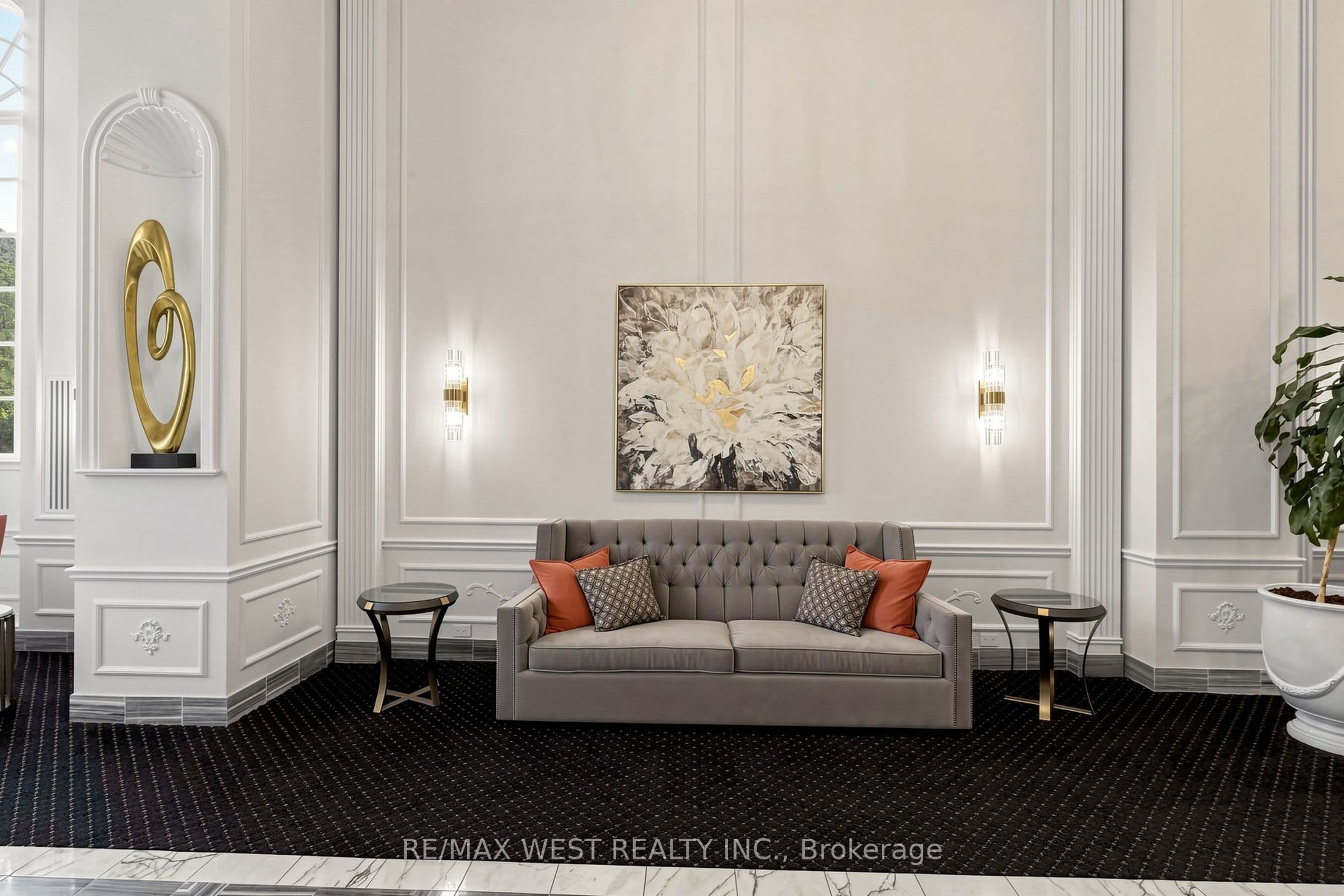 2287 Lake Shore Boulevard W 1404, Toronto, ON M8V 3Y1
