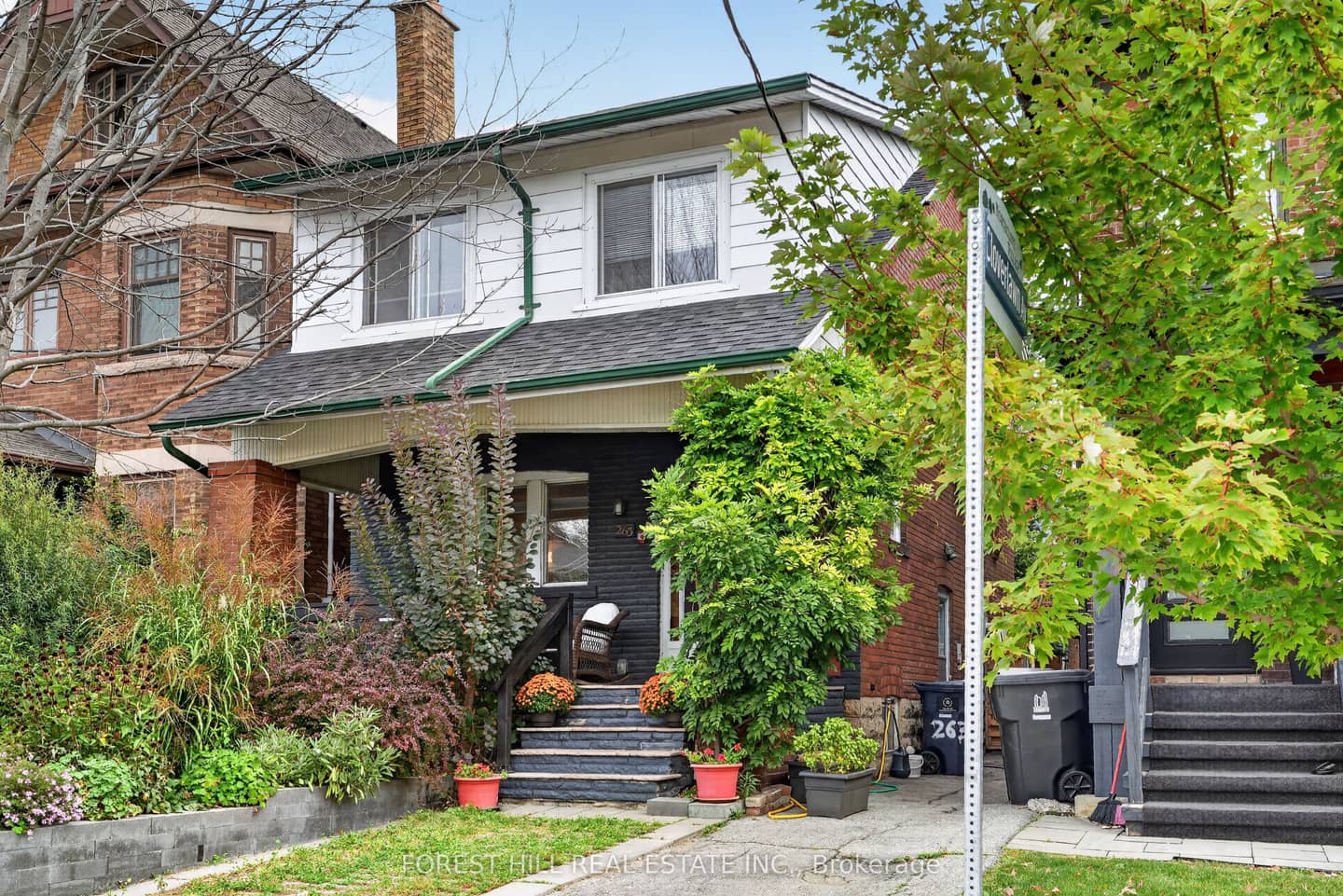 263 Lauder Avenue, Toronto, ON M6E 3H5
