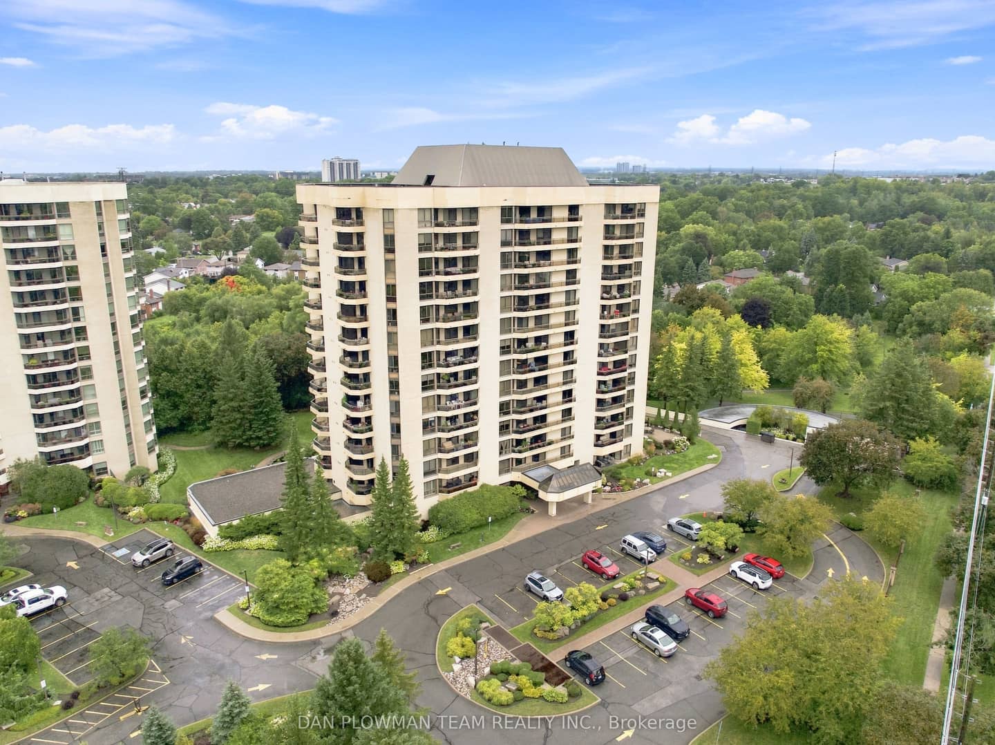 900 Wilson Road N 1003, Oshawa, ON L1G 7T2