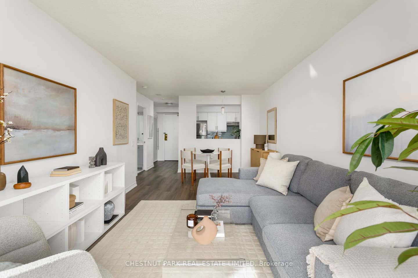 650 Lawrence Avenue W 704, Toronto, ON M6A 3E8