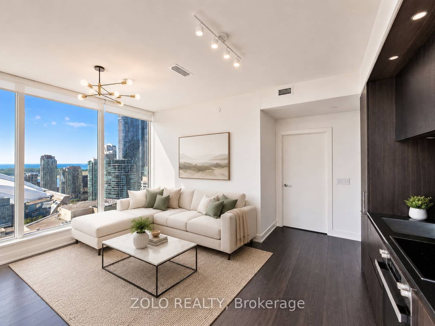 35 Mercer Street 2616, Toronto, ON M5V 1H2