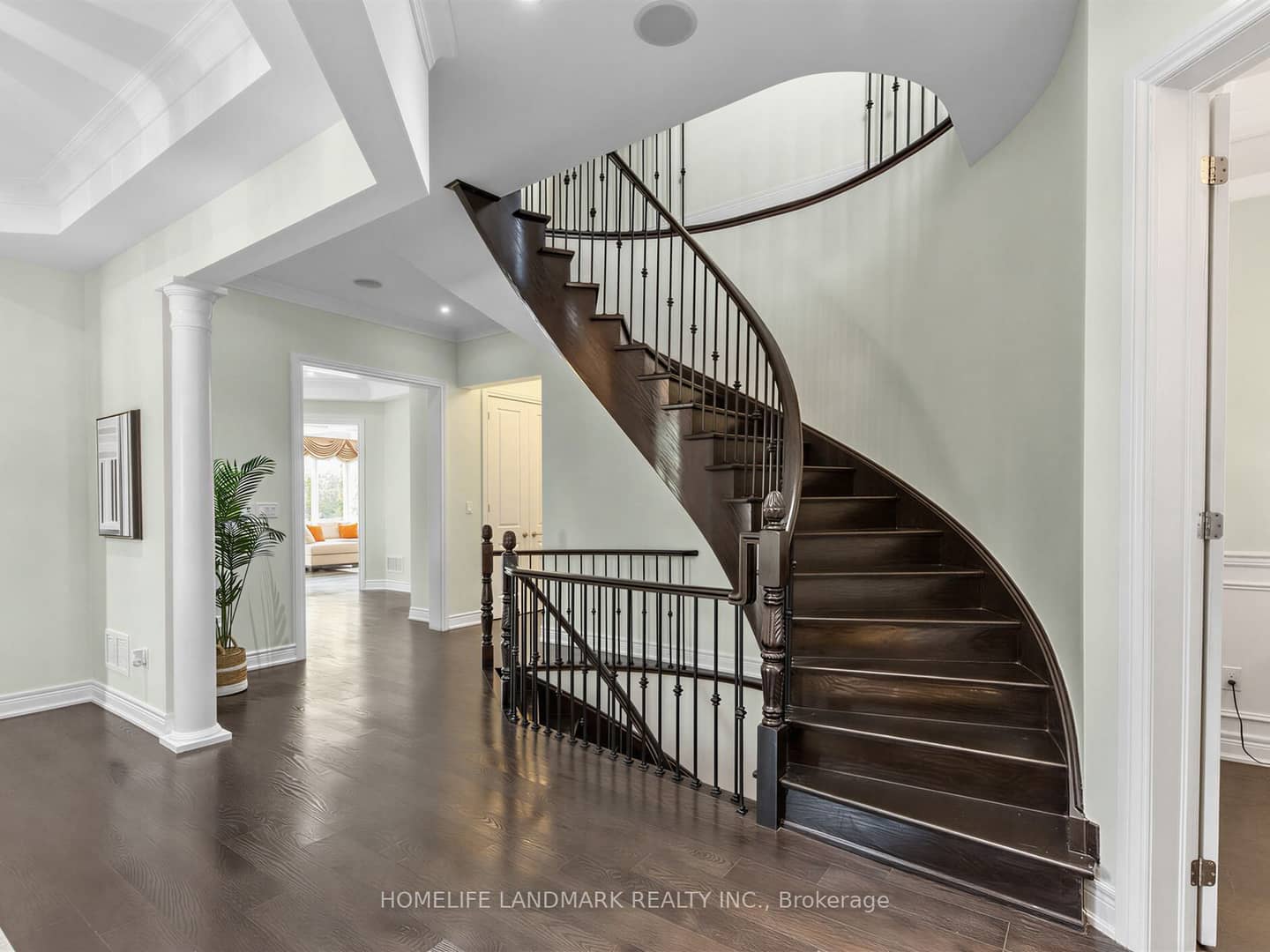 9A Anglin Drive, Richmond Hill, ON L4E 3M5