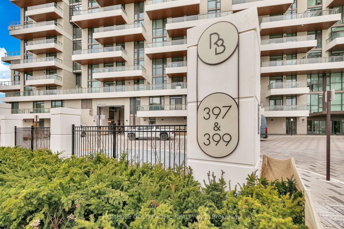 399 Royal Orchard Boulevard 519, Markham, ON L3T 0H3