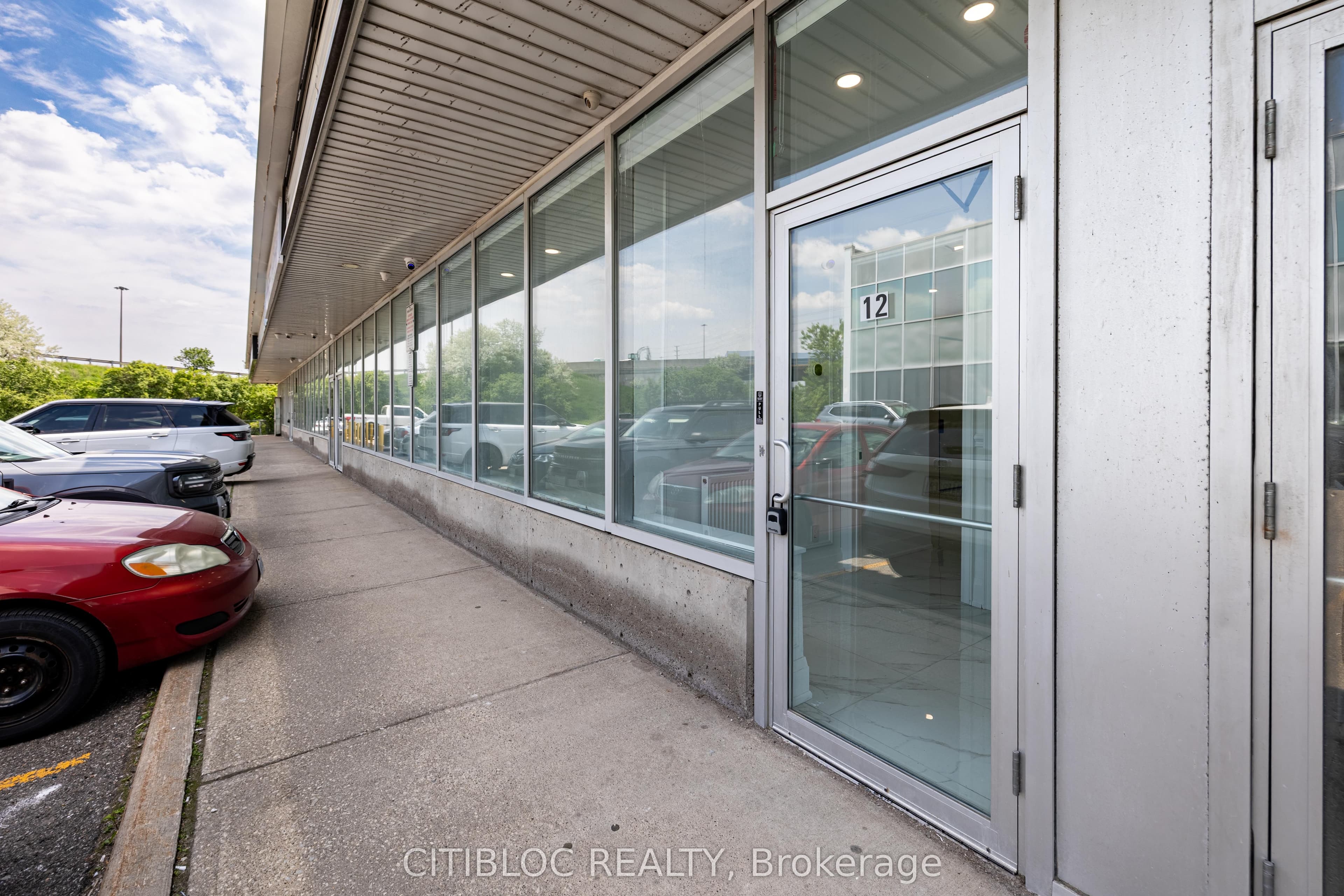 7003 Steeles Avenue W 12, Toronto, ON M9W 0A2