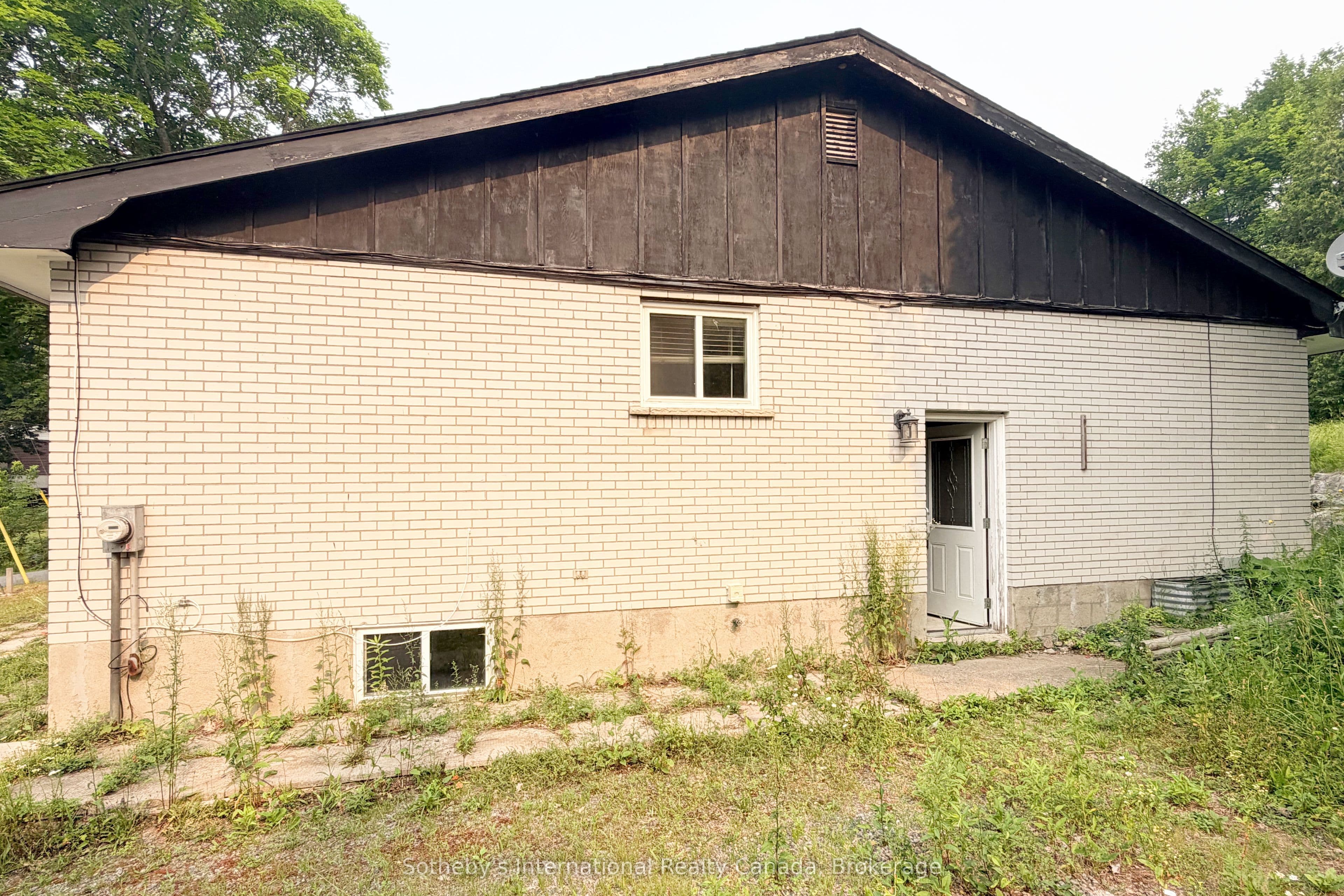 12A Valley Drive, Bracebridge, ON P1L 1B8