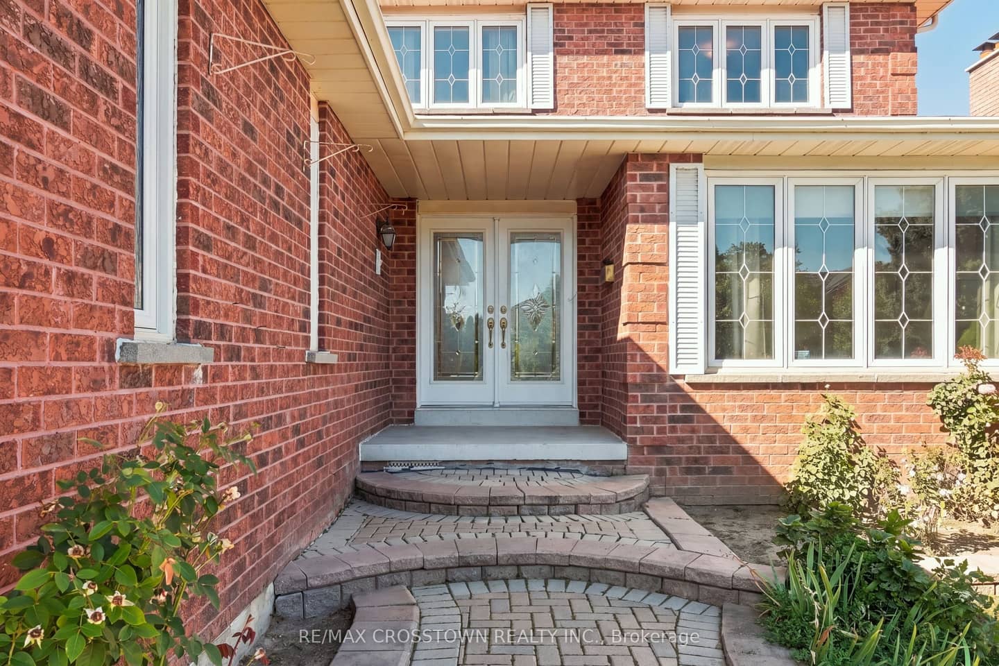 322 Forest Drive, Vaughan, ON L4L 3T6