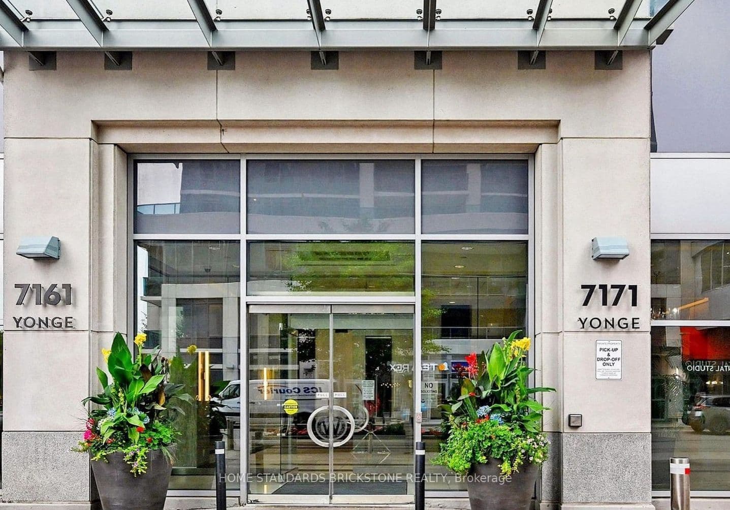 7161 Yonge Street 520, Markham, ON L3T 0C8