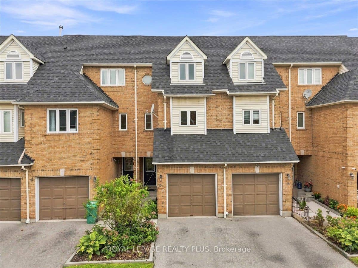 45 Bristol Road E 15, Mississauga, ON L4Z 3P5