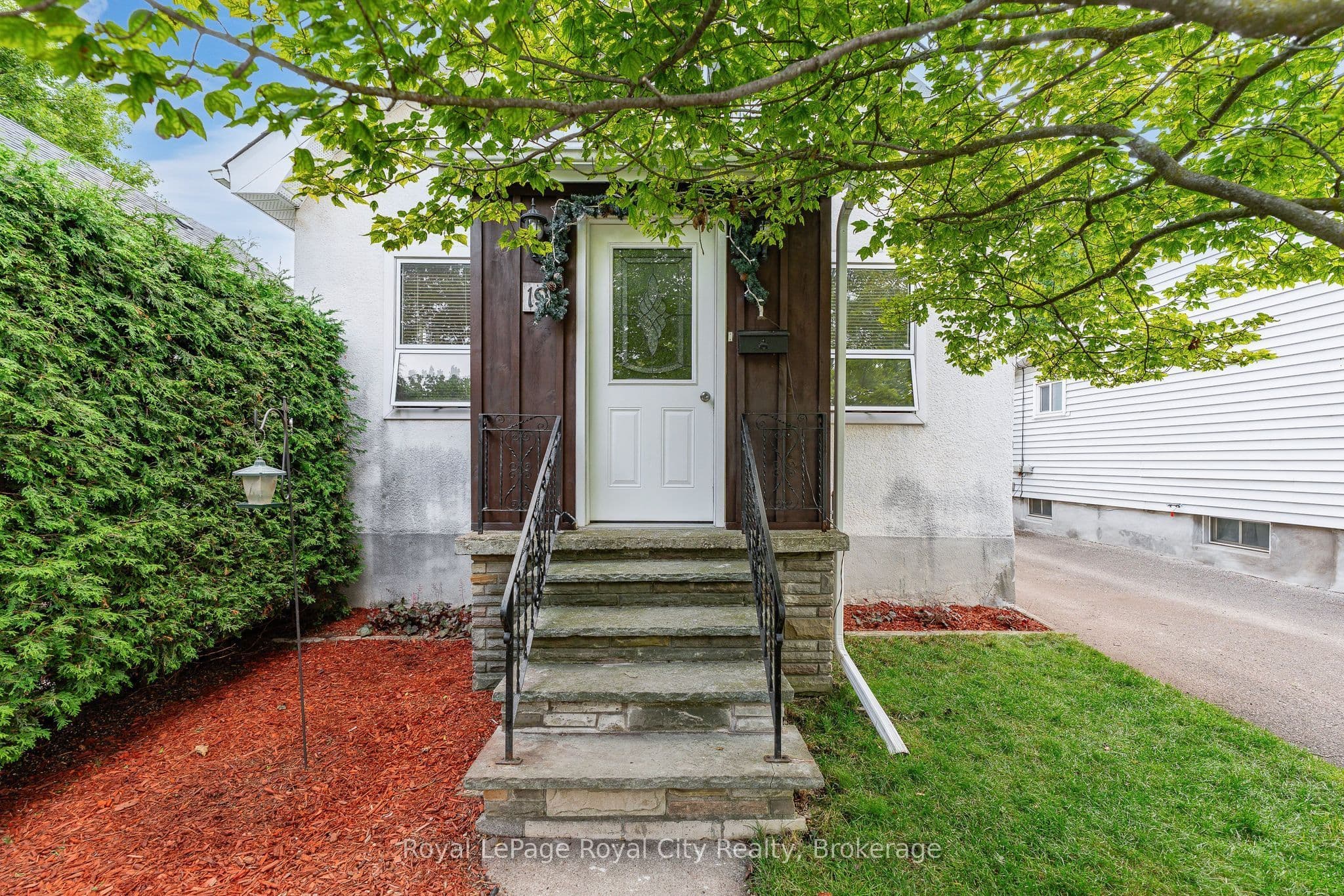 19 Walter Street, Guelph, ON N1E 5N9