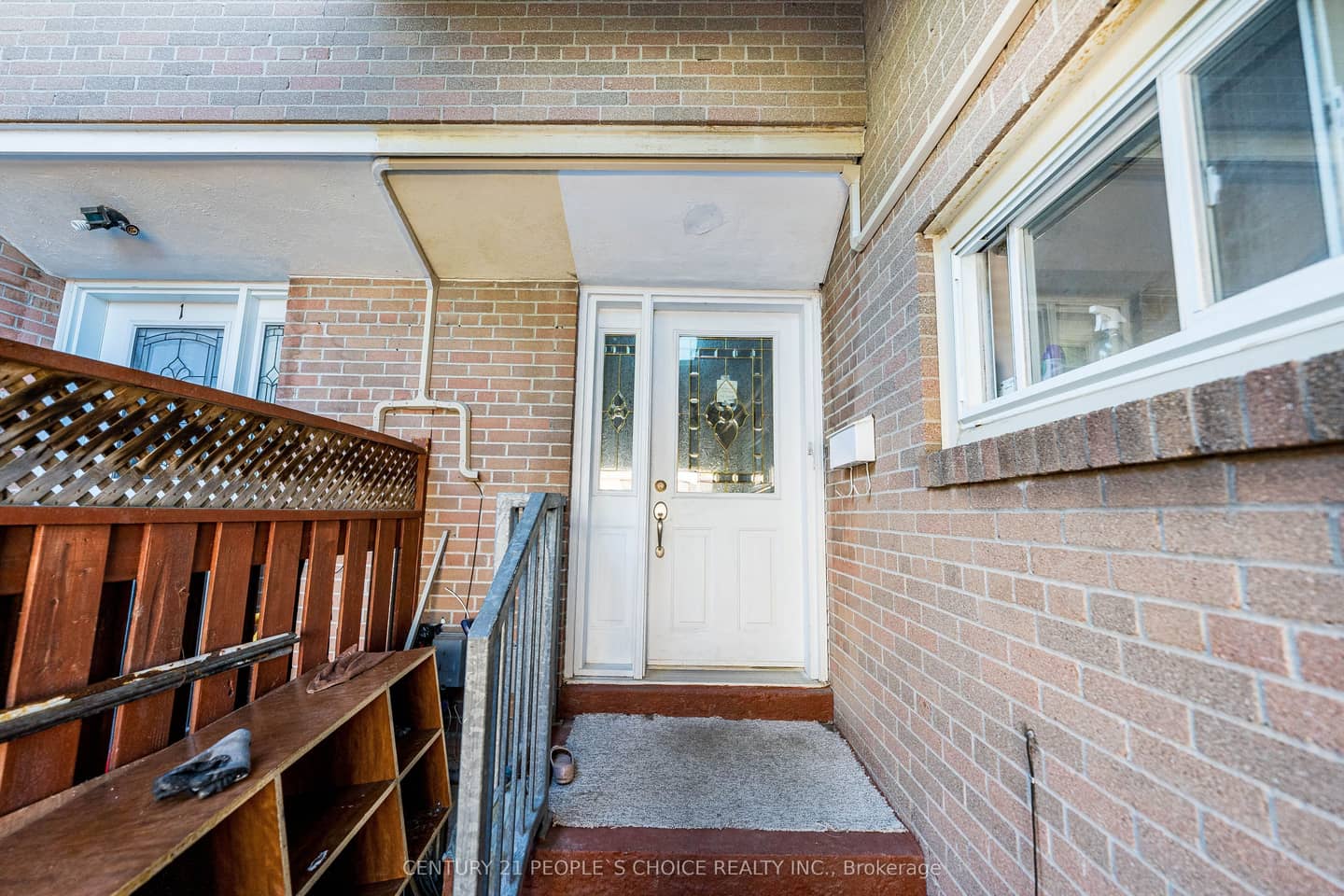 242 John Garland Boulevard 2, Toronto, ON M9V 1N8