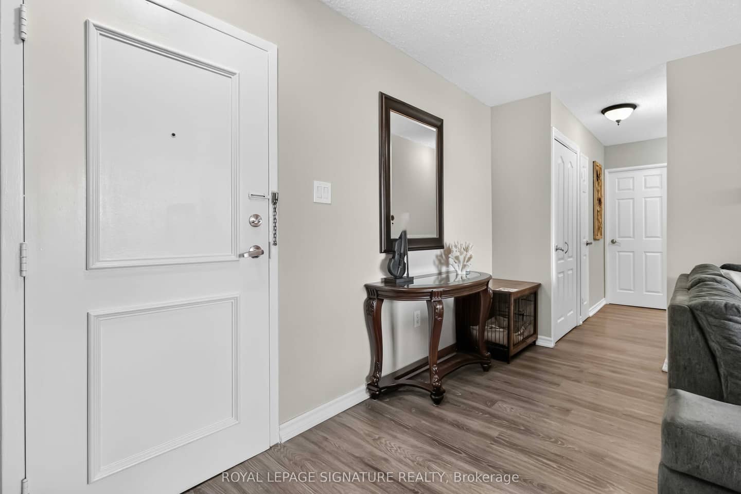 1615 Bloor Street 512, Mississauga, ON L4X 1S2