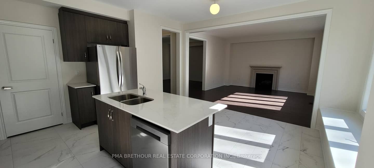 147 Dovedale Drive, Georgina, ON L4P 0S6