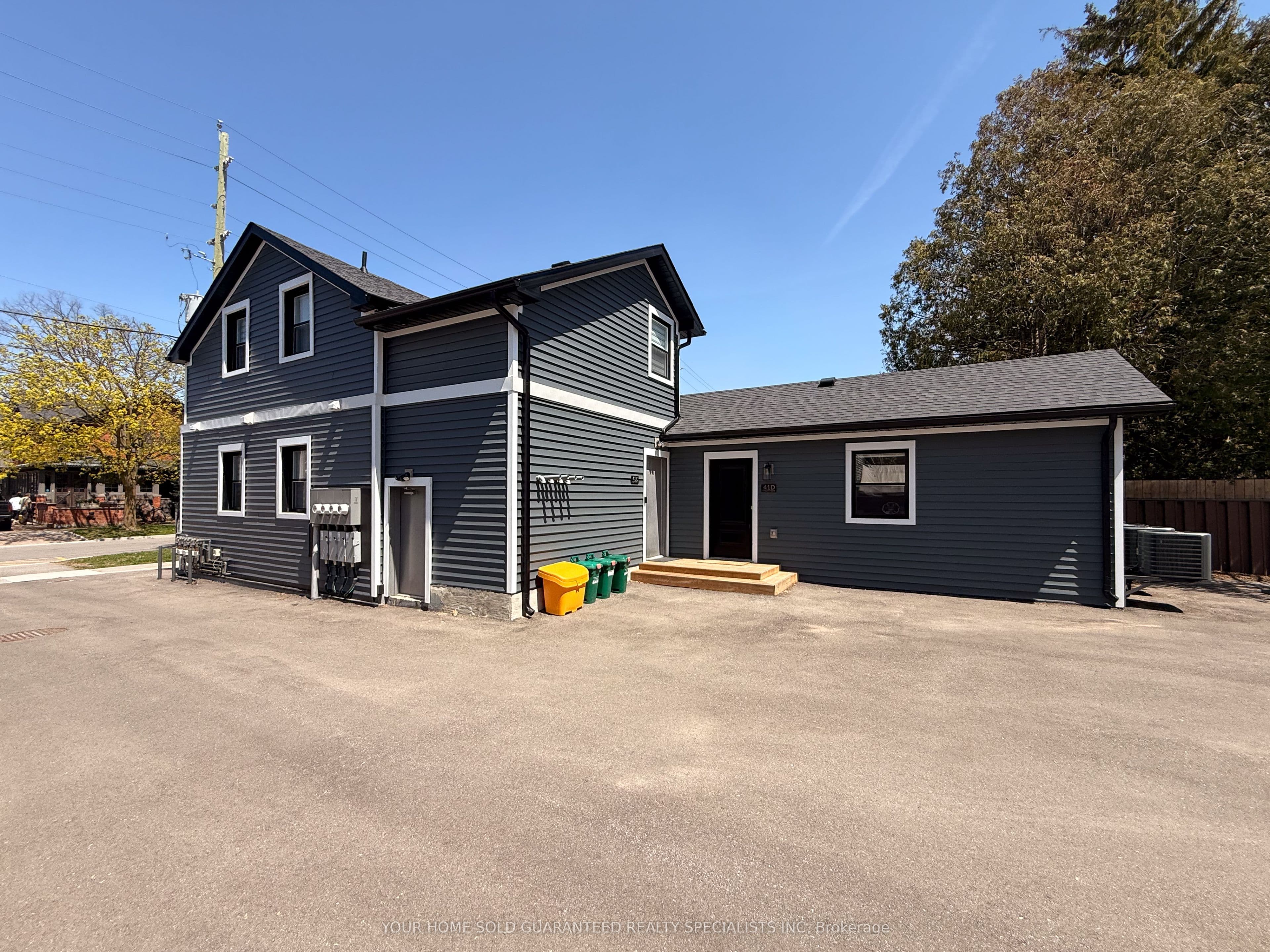 41 Mosley Street, Aurora, ON L4G 1G8