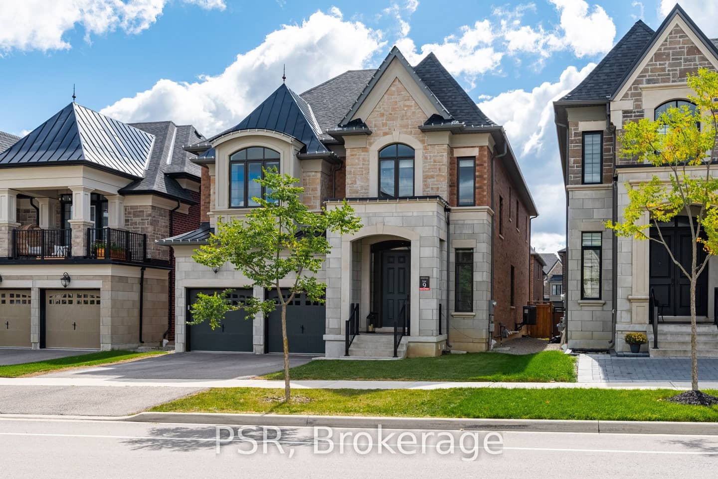 33 Pine Heights Drive, Vaughan, ON L4L 1A6