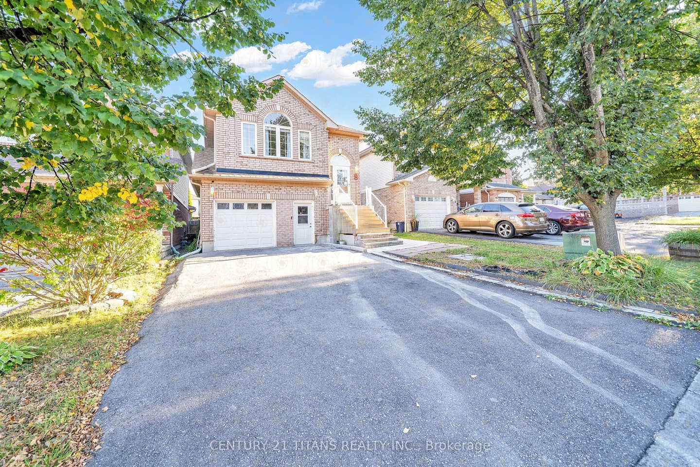 51 Marchwood Crescent, Clarington, ON L1C 5K5