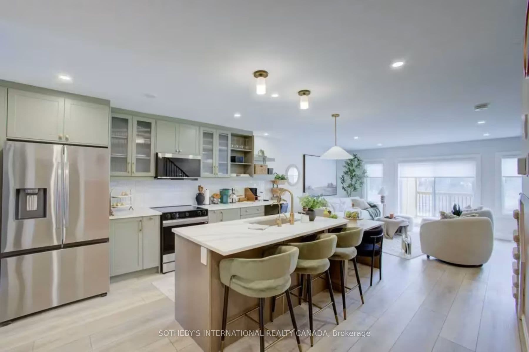 102 Bur Oak Common 67N, Cambridge, ON N1S 0G3