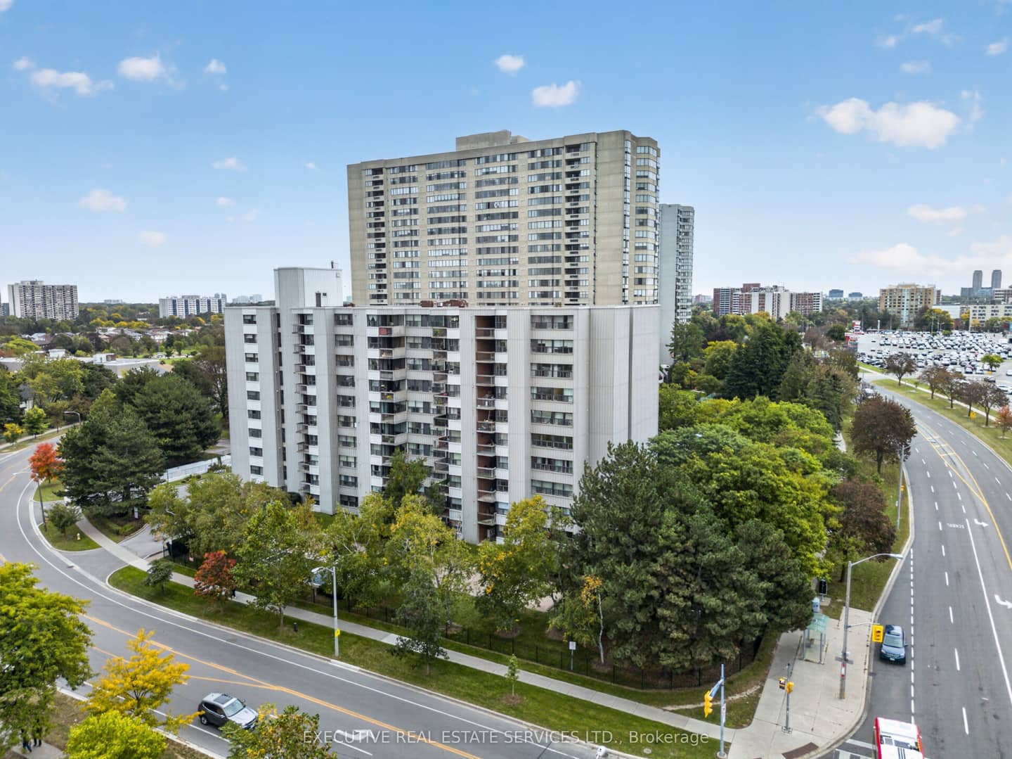 2500 Bridletowne Circle 106, Toronto, ON M1W 2V6