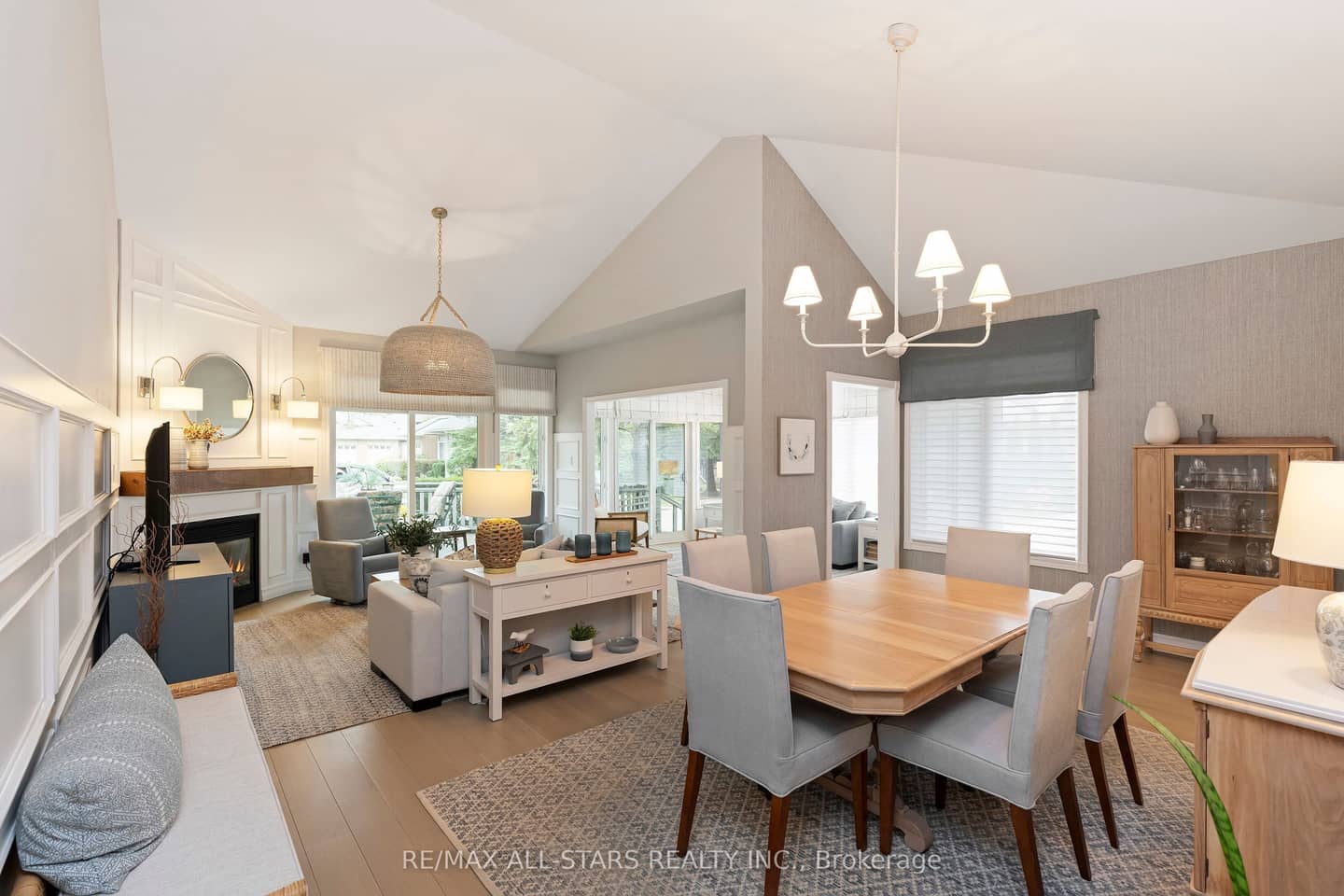 24 Sandpiper Key Way, Markham, ON L6E 1B4