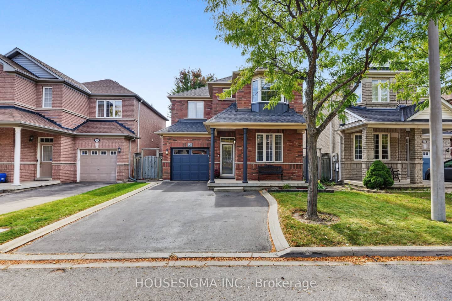 23 Battleford Avenue, Vaughan, ON L4H 2L3