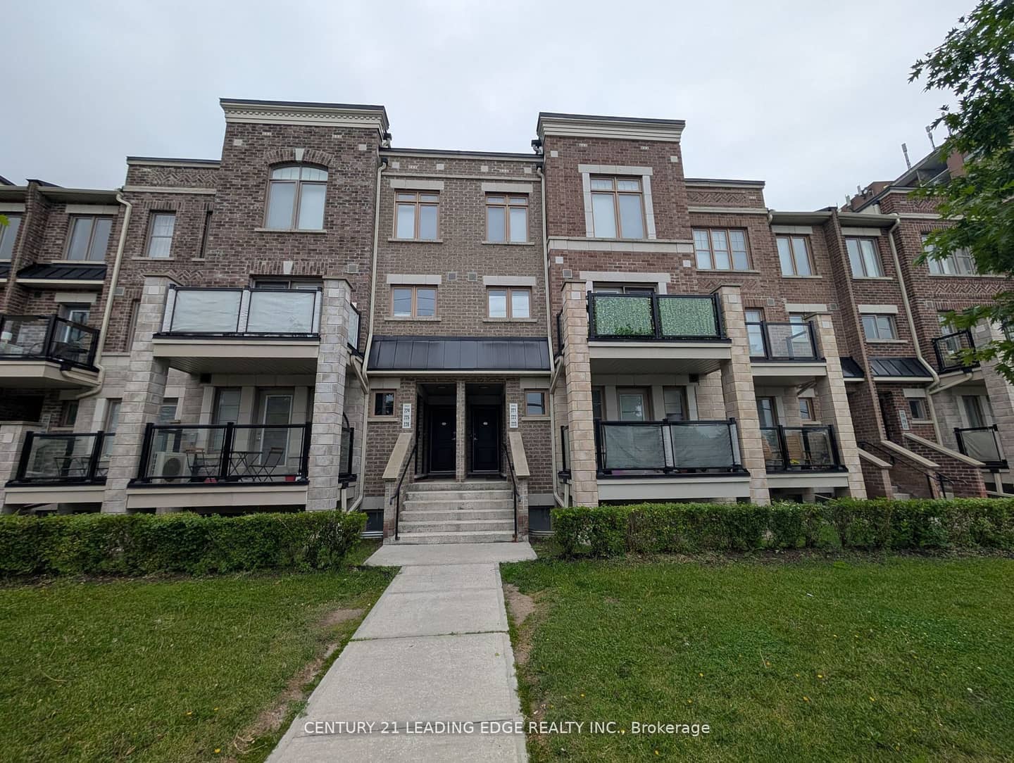 2355 Sheppard Avenue W 223, Toronto, ON M9M 0E7