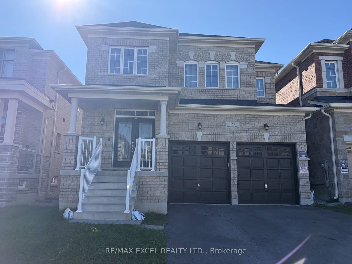 123 Fallharvest Way, Whitchurch-Stouffville, ON L4A 5A8