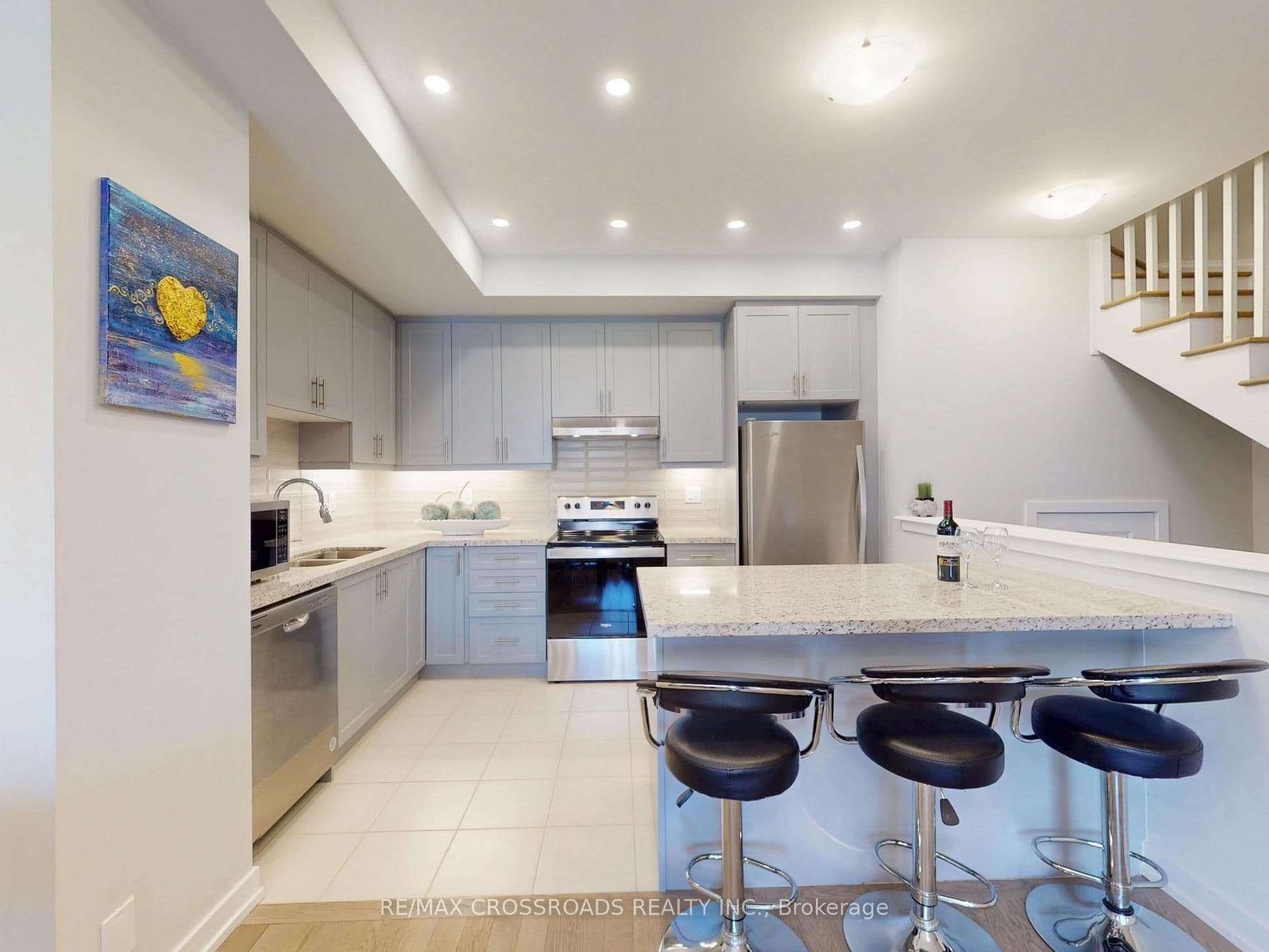 9 Oscar Steeper Lane, Markham, ON L6C 3L7