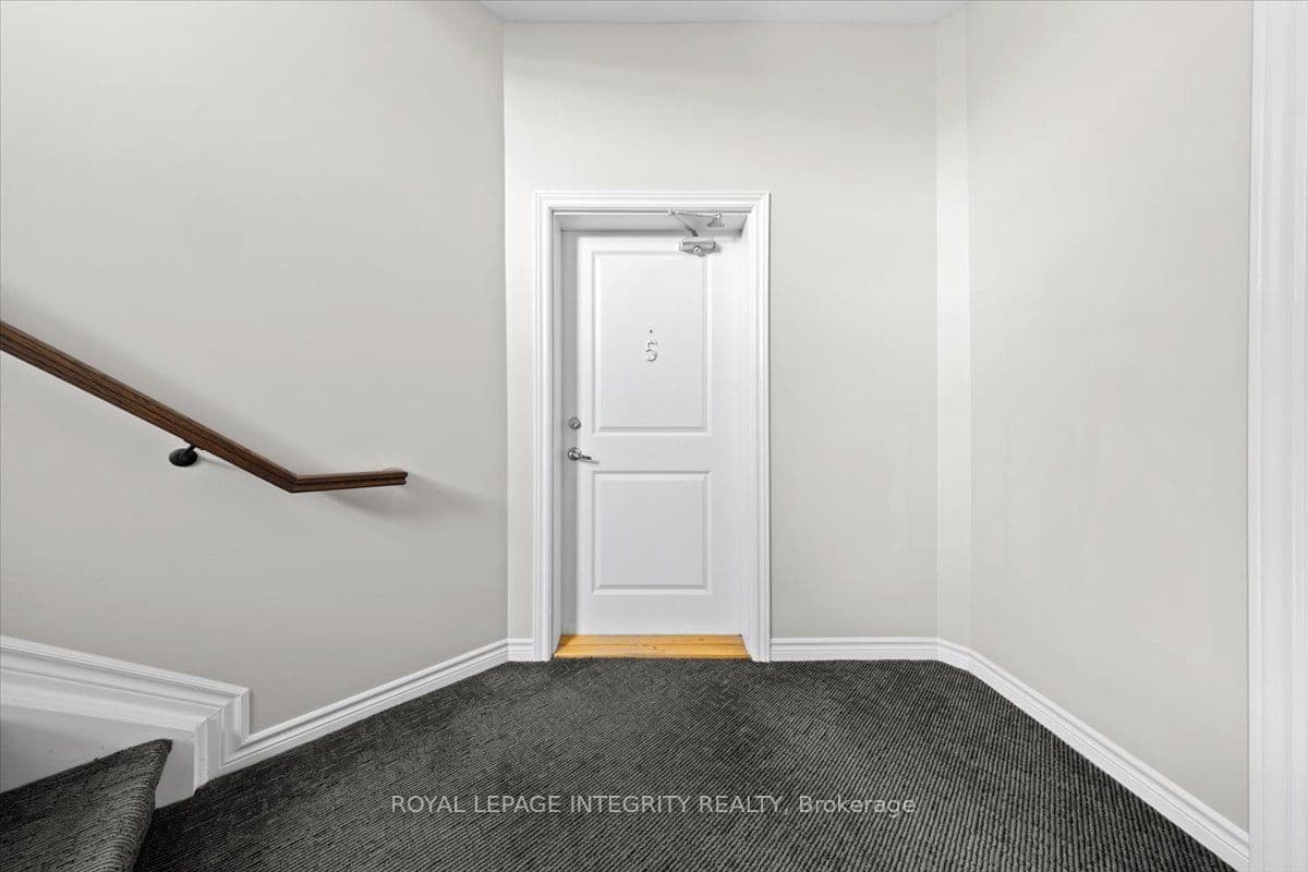 100 Prestige Circle 5, Orleans - Cumberland and Area, ON K4A 0Y1