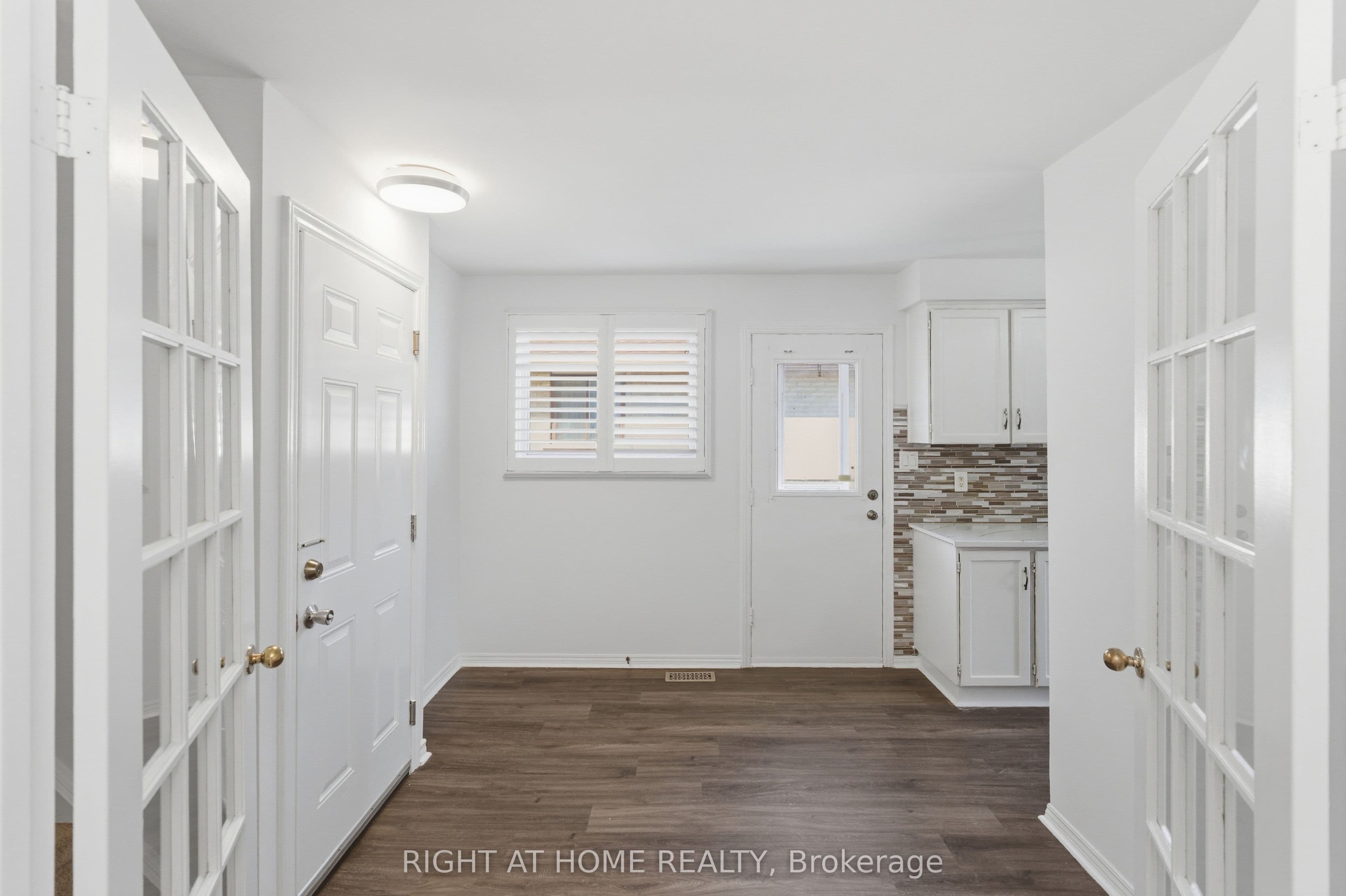 341 Rexford Drive, Hamilton, ON L8W 1W2