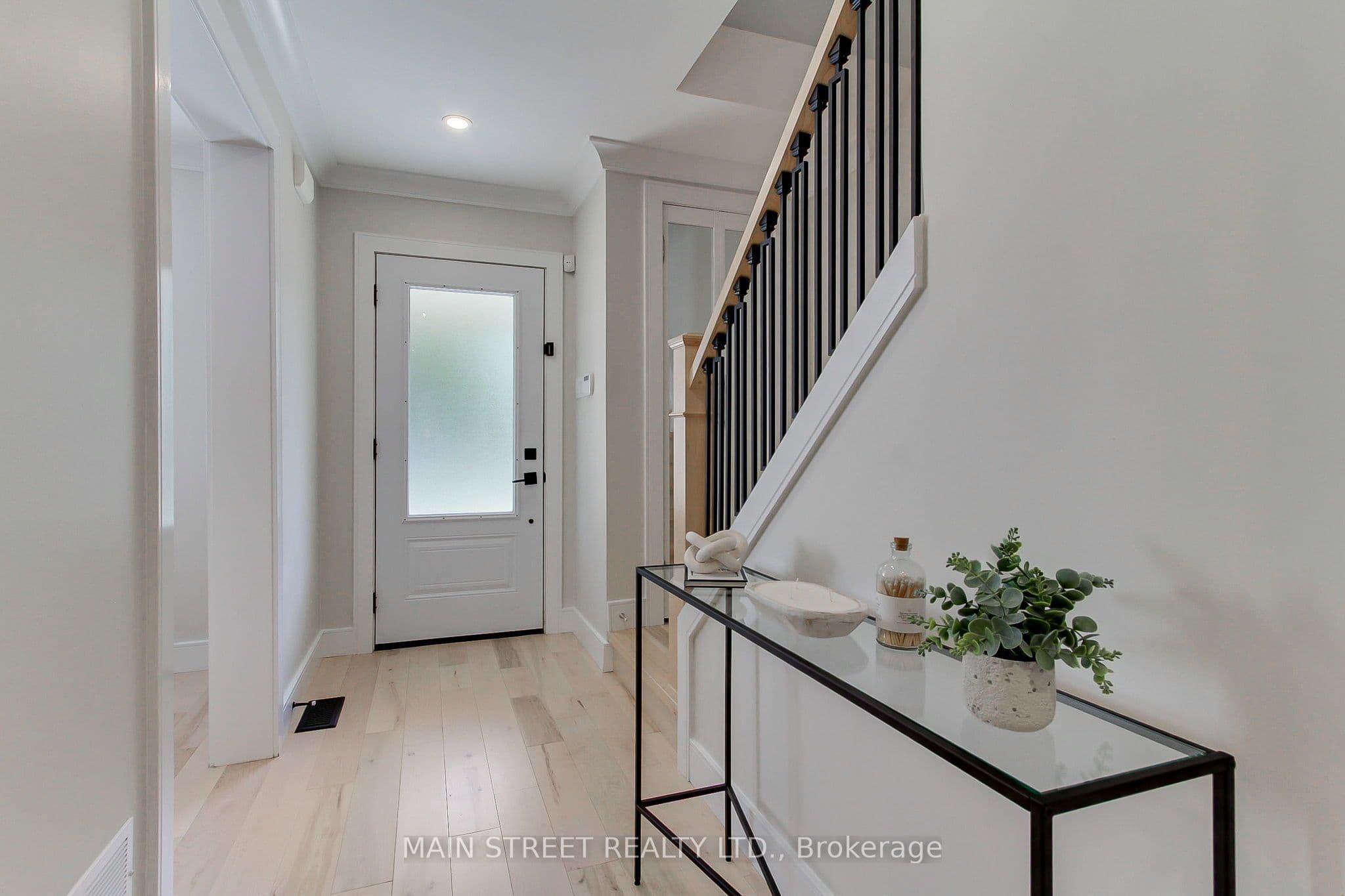 10 Daniele Avenue S, New Tecumseth, ON L0G 1A0