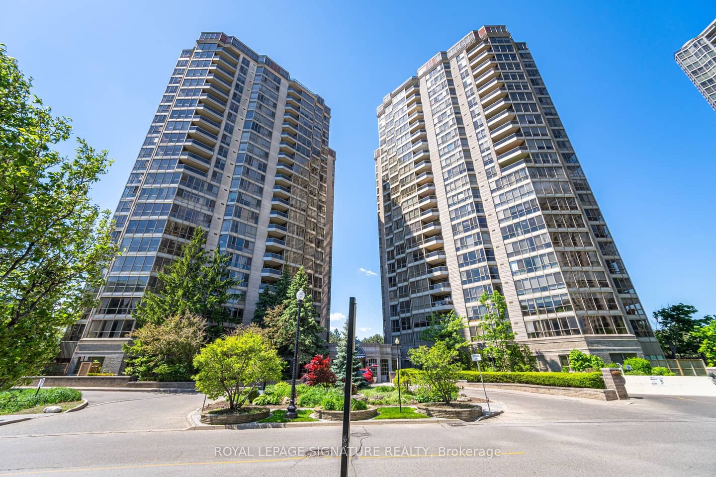 55 Kingsbridge Garden Circle 2310, Mississauga, ON L5R 1Y1