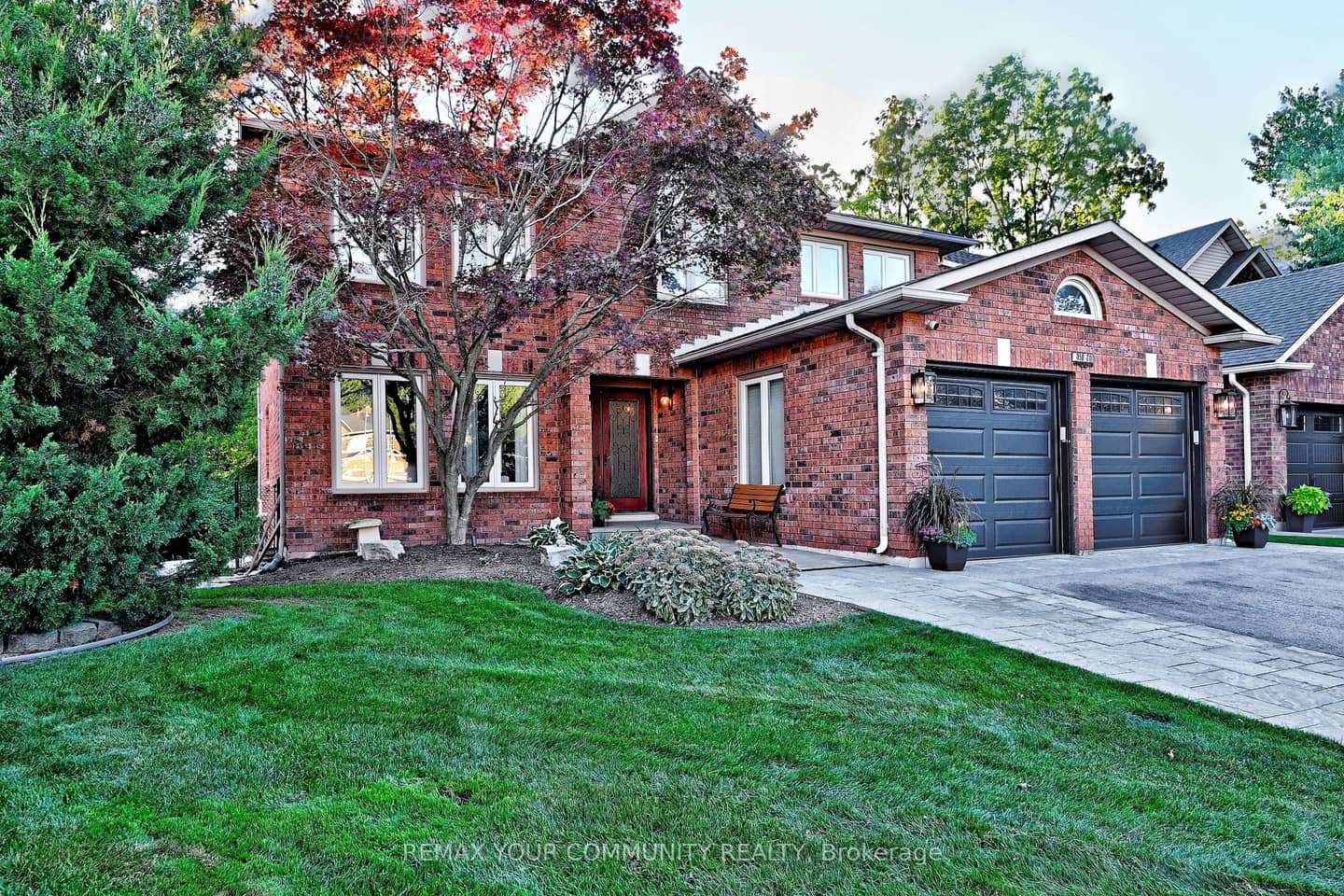 1530 Canada Court, Oakville, ON L6H 5A8