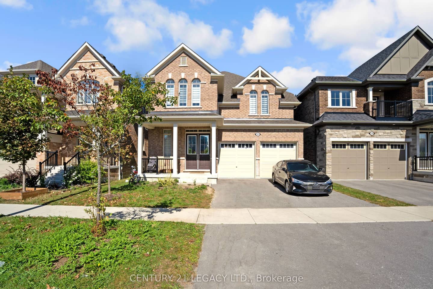 21 Olerud Drive, Whitby, ON L1P 0J1