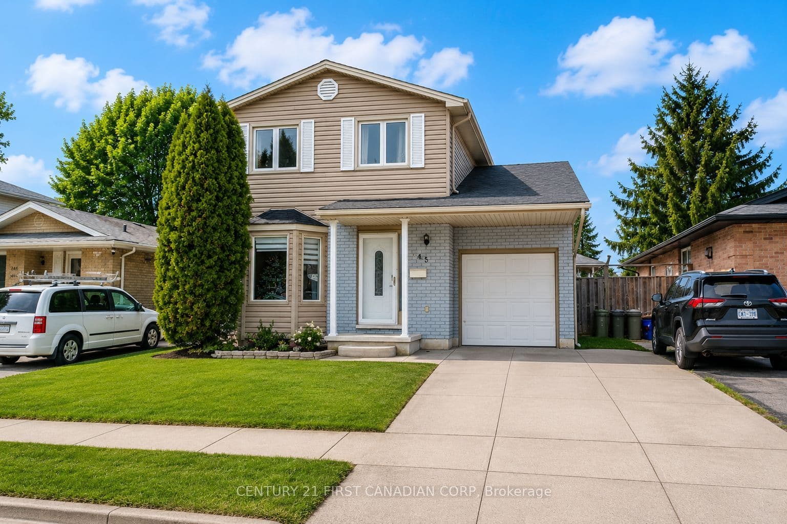 345 Banbury Crescent, London South, ON N5Z 4V1
